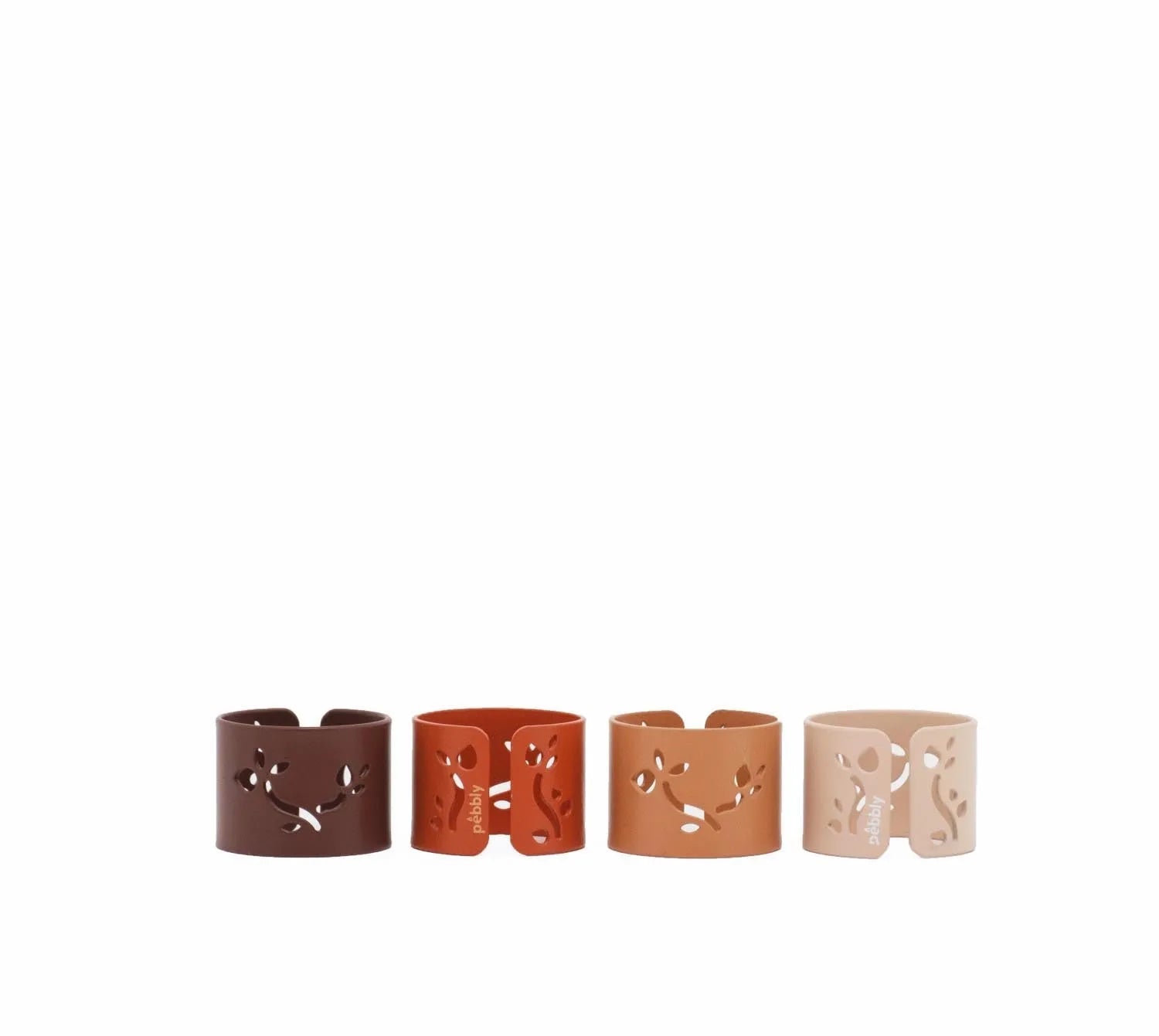 4er Set Serviettenring, Metall, D4x3.5cm in Mehrfarbig präsentiert im Onlineshop von KAQTU Design AG. Küchenhelfer ist von Pebbly
