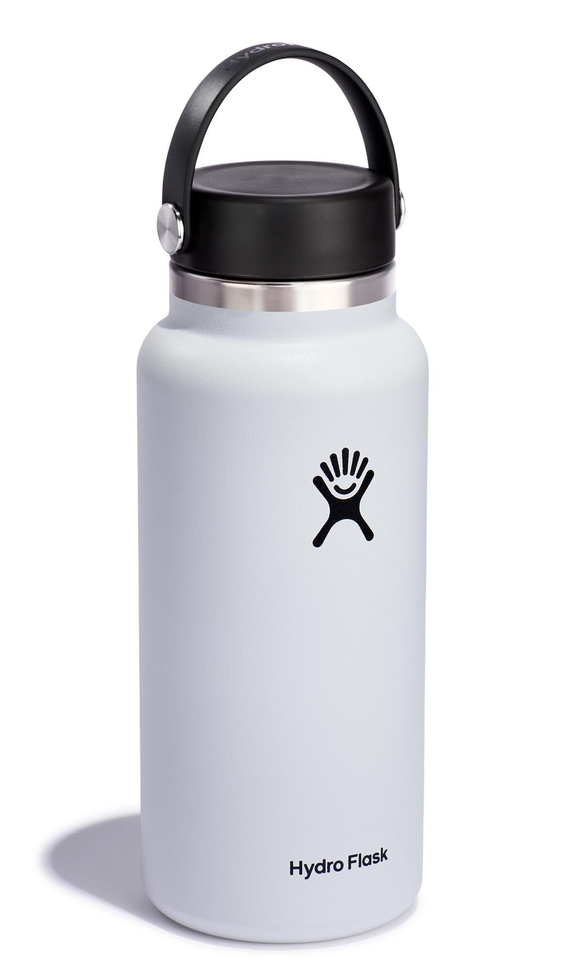 Weiße Hydro Flask Trinkflasche mit Wide Flex Deckel, 945ml, ideal für unterwegs und umweltfreundlich, präsentiert von KAQTU Design AG.