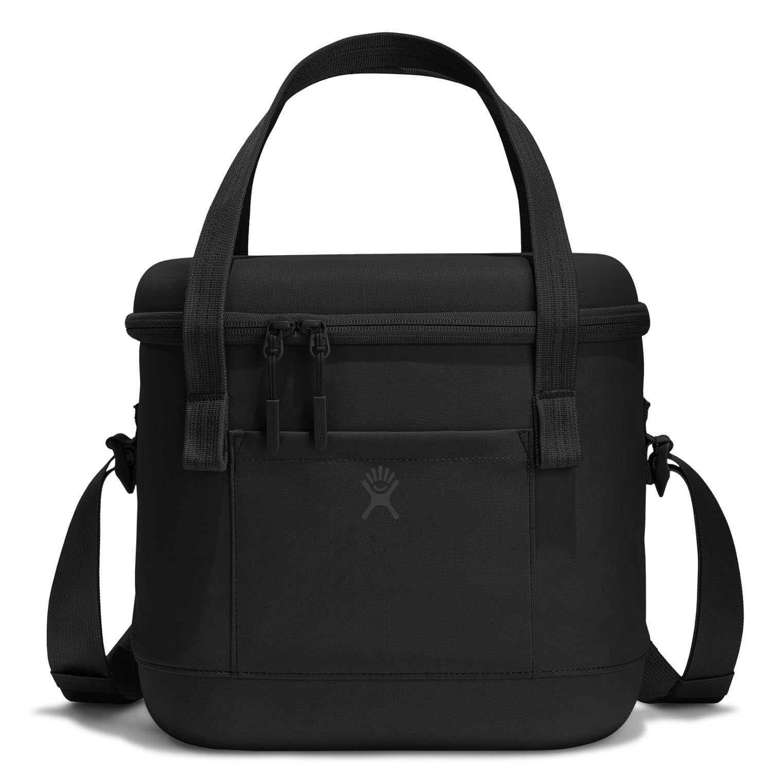 Kühltragetasche 12l schwarz in Schwarz präsentiert im Onlineshop von KAQTU Design AG. Küchenhelfer ist von Hydro Flask