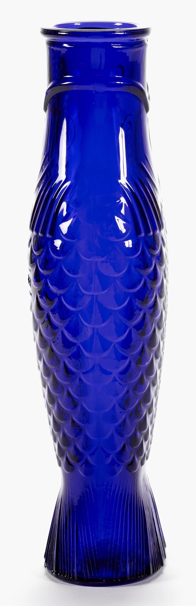 Die Fish&Fish Flasche von P. Navone für Serax, 1 Liter, in transparentem Blau, ist stilvoll und funktional für jeden Tisch.