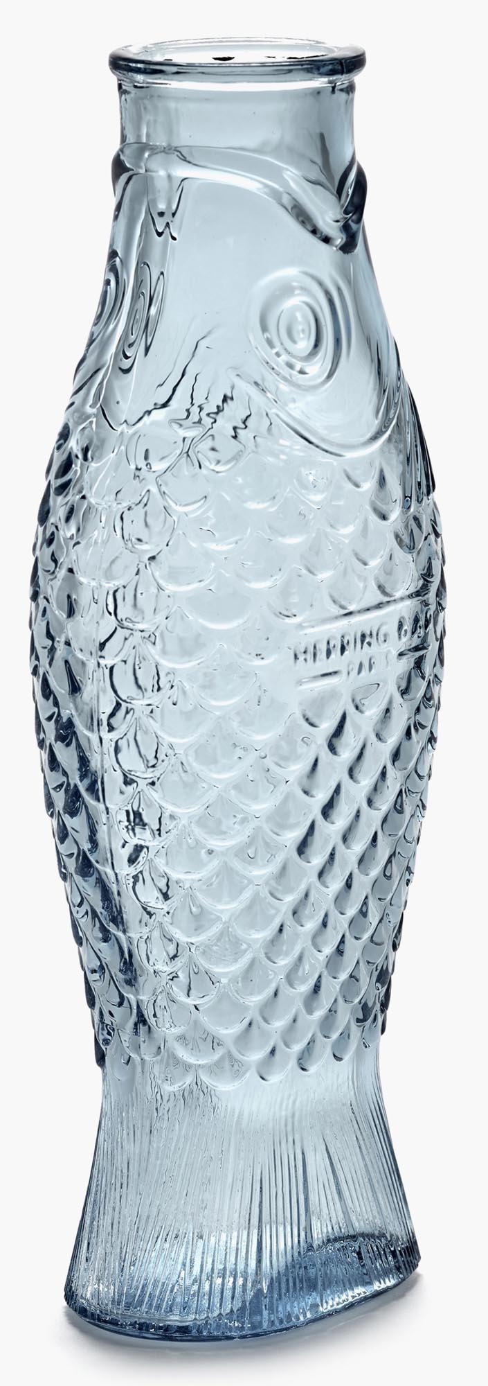 Die Serax Fish&Fish Flasche, 1 Liter, transparent hellblau, mit Vintage-Charme, perfekt für elegantes Servieren und Dekorieren.
