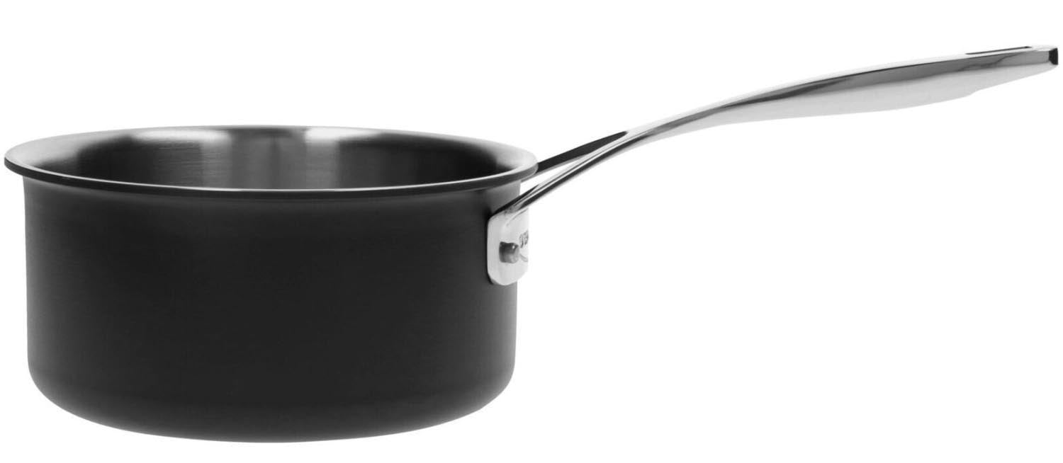 Black 5 Stielkasserolle 16cm in Schwarz präsentiert im Onlineshop von KAQTU Design AG. Pfanne/Topf ist von Demeyere