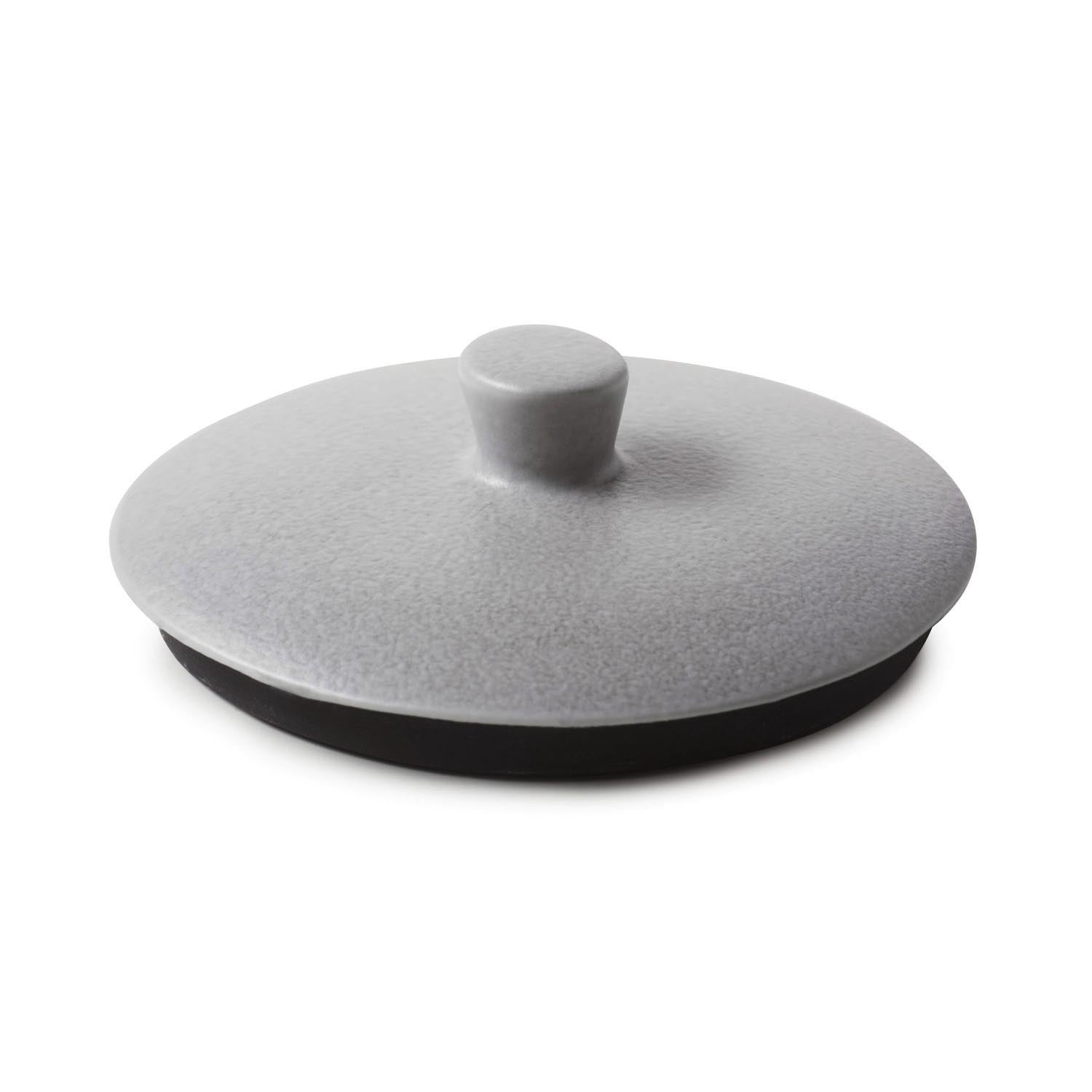 Equinoxe Deckel Teekanne/Zuckerdose D9cm H2.9cm pfeffer in Silber präsentiert im Onlineshop von KAQTU Design AG. Kanne ist von Revol