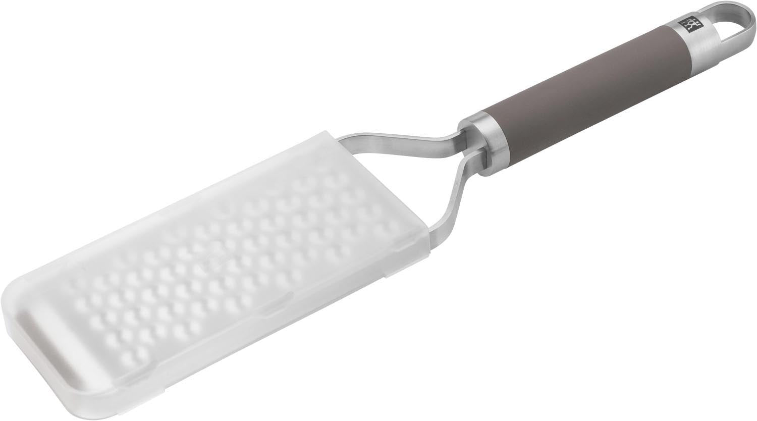 Pro Reibe 34cm Fein in Silber präsentiert im Onlineshop von KAQTU Design AG. Küchenhelfer ist von Zwilling
