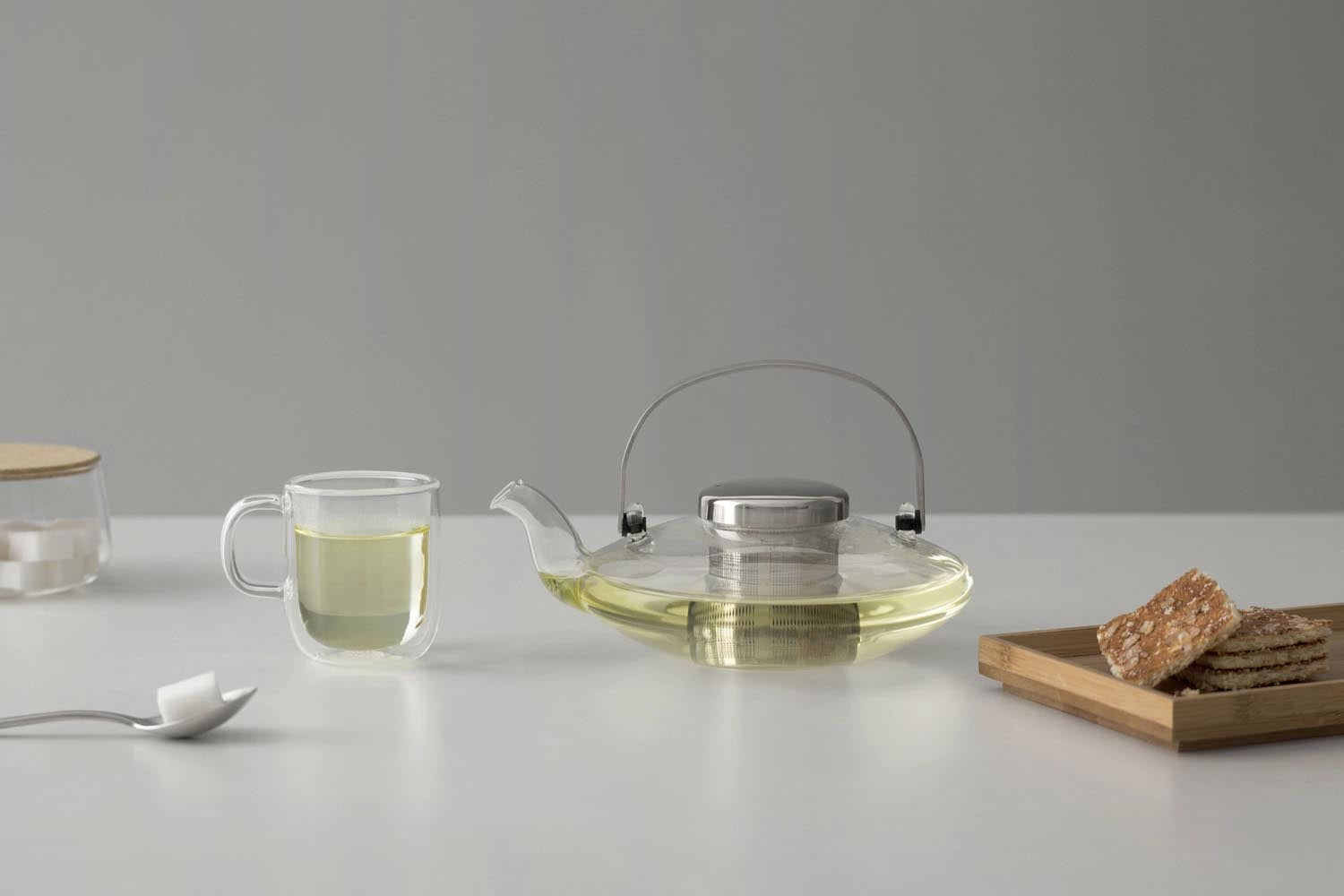 Moderner 0.55l Teekrug aus Glas von Viva, perfekt für stilvolles Teetrinken und elegantes Servieren in jedem Ambiente.