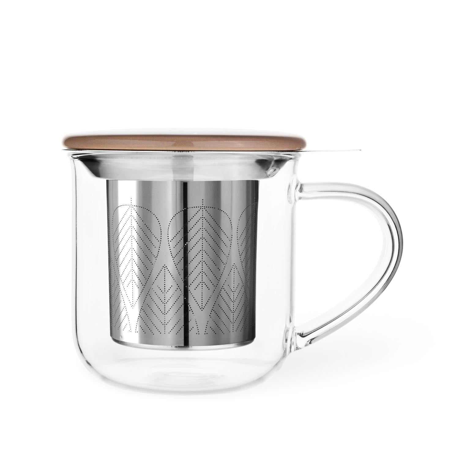 Minima Eva Teetasse mit Infuser 400ml Borosilikat braun in Braun präsentiert im Onlineshop von KAQTU Design AG. Tasse ist von Viva