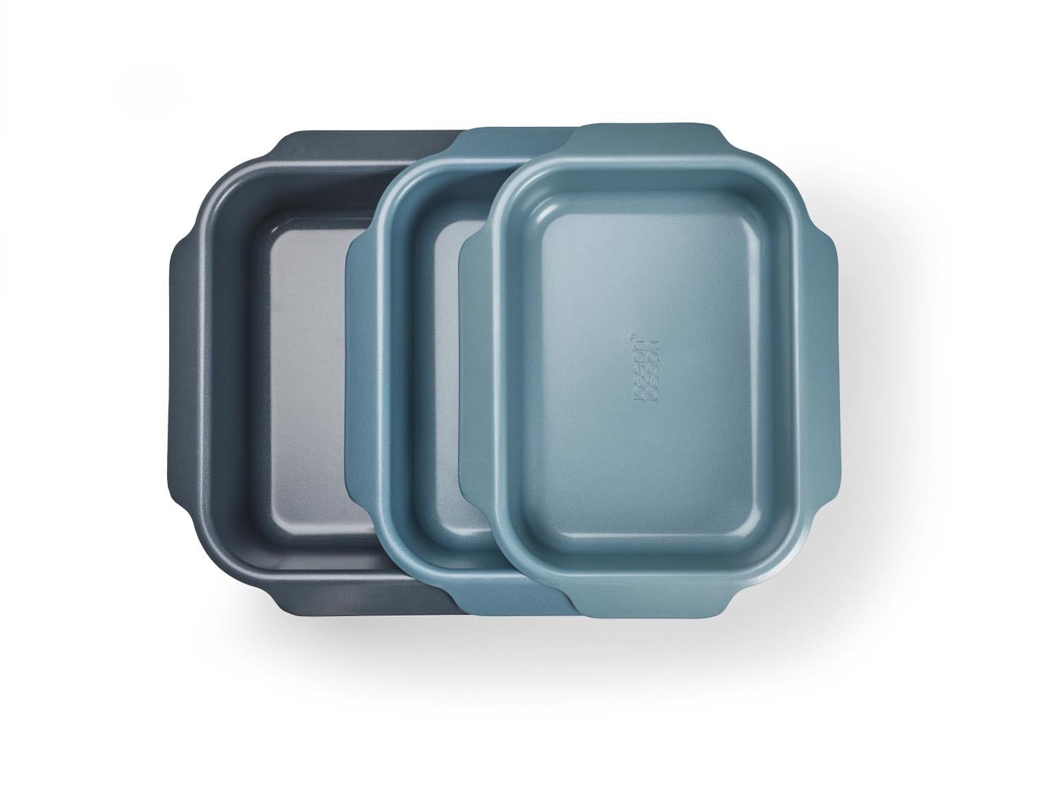 Praktisches 3er Set Backformen von Joseph Joseph in verschiedenen Größen, ideal für vielseitiges Backen und Kochen.
