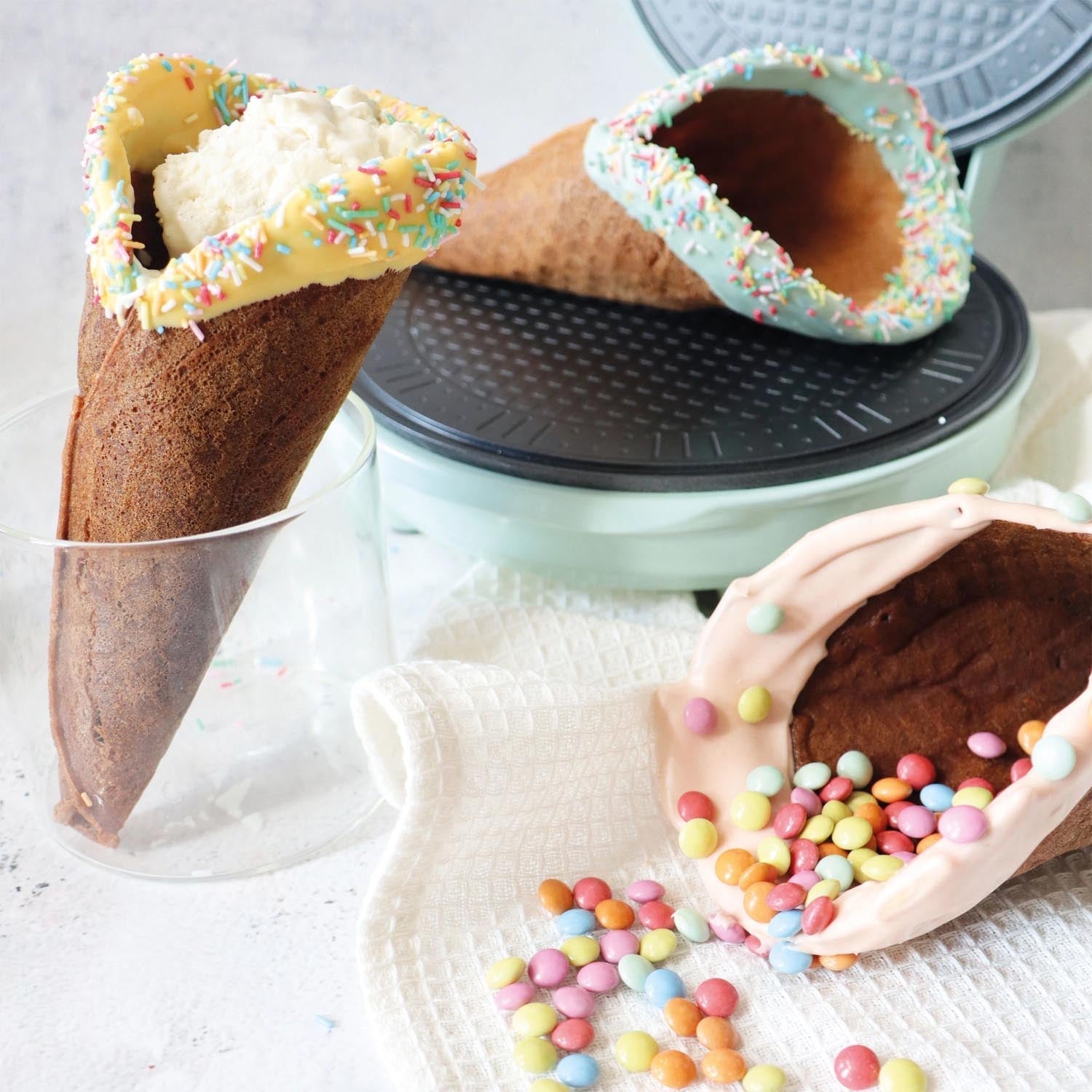 Schokoladenwaffel-Mix von Scrap Cooking, 260g: Schnelle Zubereitung, perfekt für köstliche Desserts und schokoladigen Genuss.