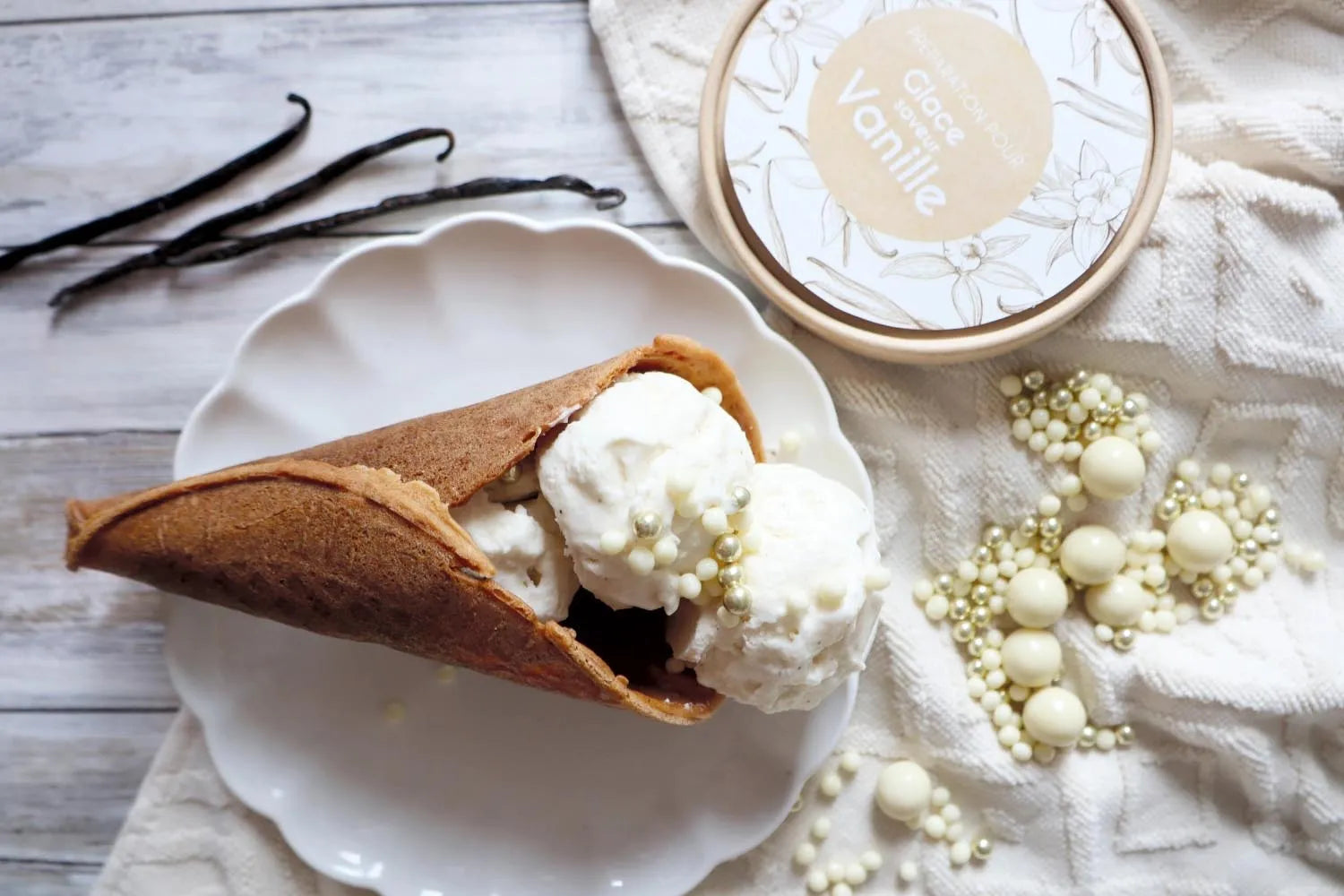 Fertigmischung für Vanille-Eiscreme von Scrap Cooking, 145g. Einfach zubereitet, für cremigen Genuss und hausgemachten Geschmack.