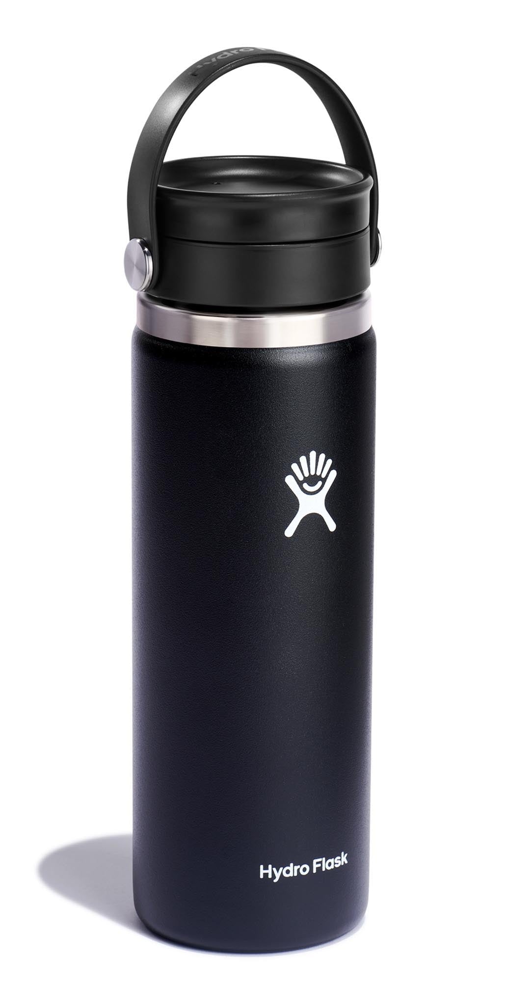 Schwarze 590ml Trinkflasche mit Wide Flex Sip Deckel von Hydro Flask, ideal für unterwegs und perfekt für kalte und heiße Getränke.
