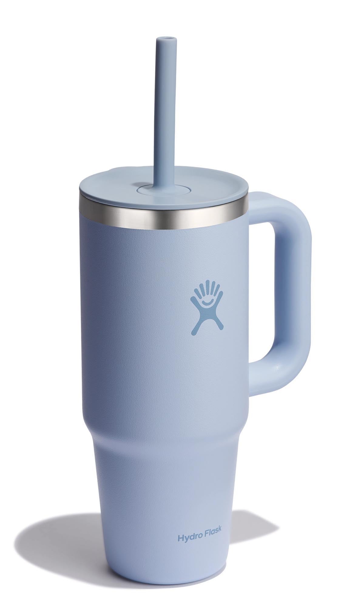 Reisebecher mit Trinkhalm 710ml surf in 0 präsentiert im Onlineshop von KAQTU Design AG. Trinkflasche ist von Hydro Flask