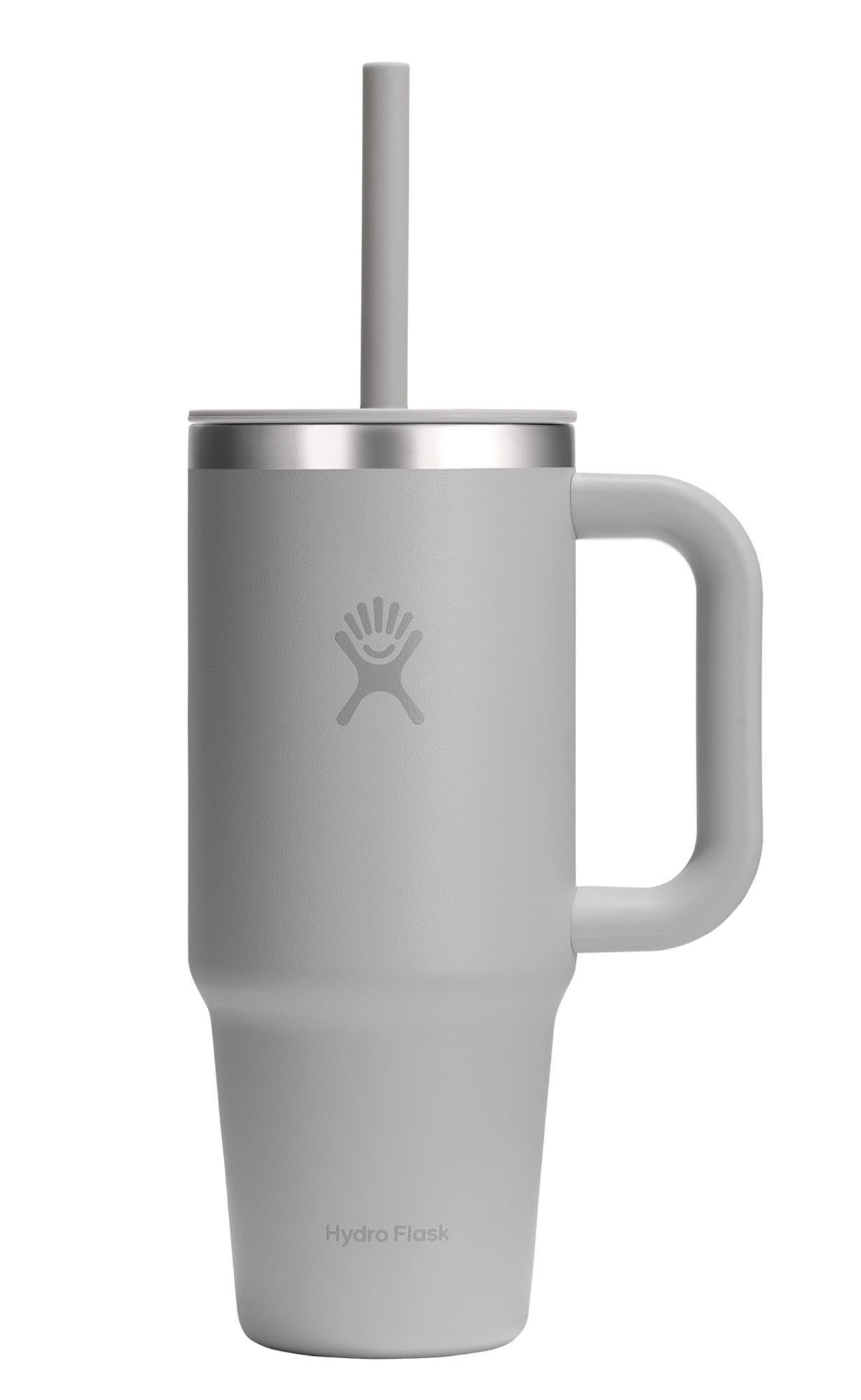 Reisebecher mit Trinkhalm 710ml birch in  präsentiert im Onlineshop von KAQTU Design AG. Trinkflasche ist von Hydro Flask
