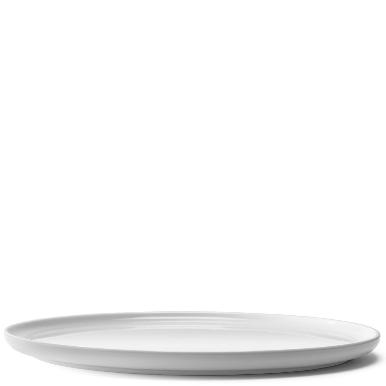 Elegantes 2er Set flacher Teller, 24 cm, aus weißem Porzellan von LSA. Ideal für stilvolle Tischdekorationen.