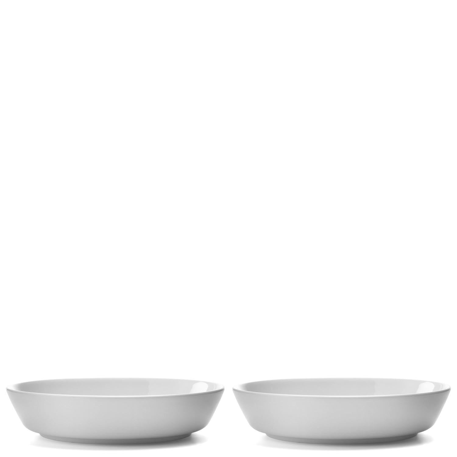 Elegantes 2er Set tiefer Teller (20 cm) von LSA, aus hochwertigem weißen Porzellan, ideal für stilvolle Tischdekoration.