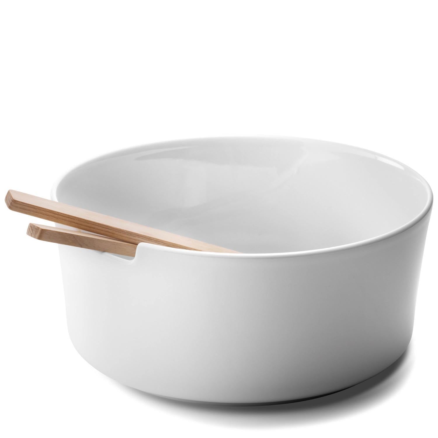 Elegante Salatschale aus Eschenholz mit passendem Besteck, ideal für stilvolles Servieren und modernes Tischdesign.