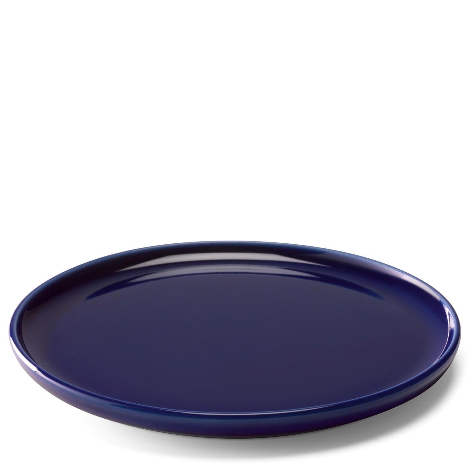 Elegantes 2er Set flacher Teller (20 cm) in Kobaltblau von LSA, ideal für moderne Tischdekoration und stilvolles Servieren.