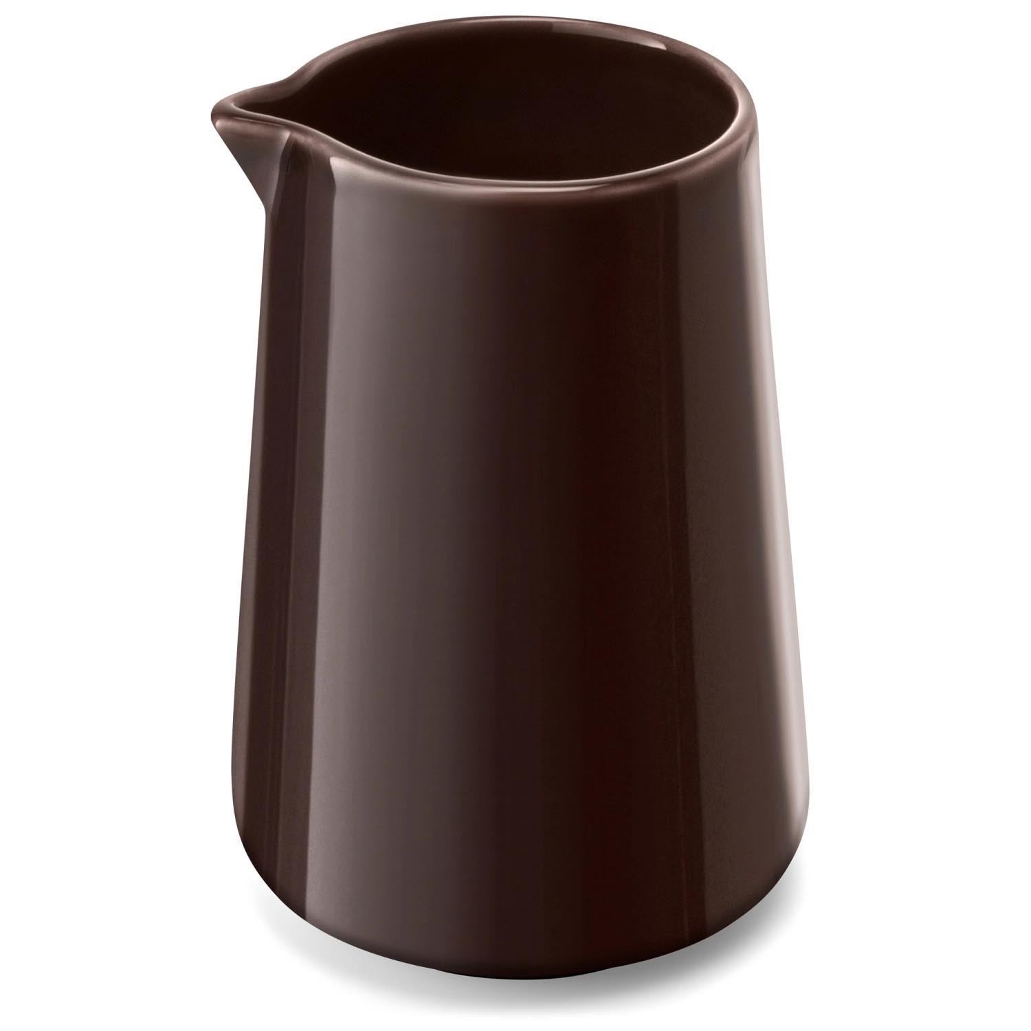 Eleganter 235ml Giesser von LSA, ideal für Milch oder Sahne. Zeitloses Design, perfekt für Kaffee- und Teegenuss.