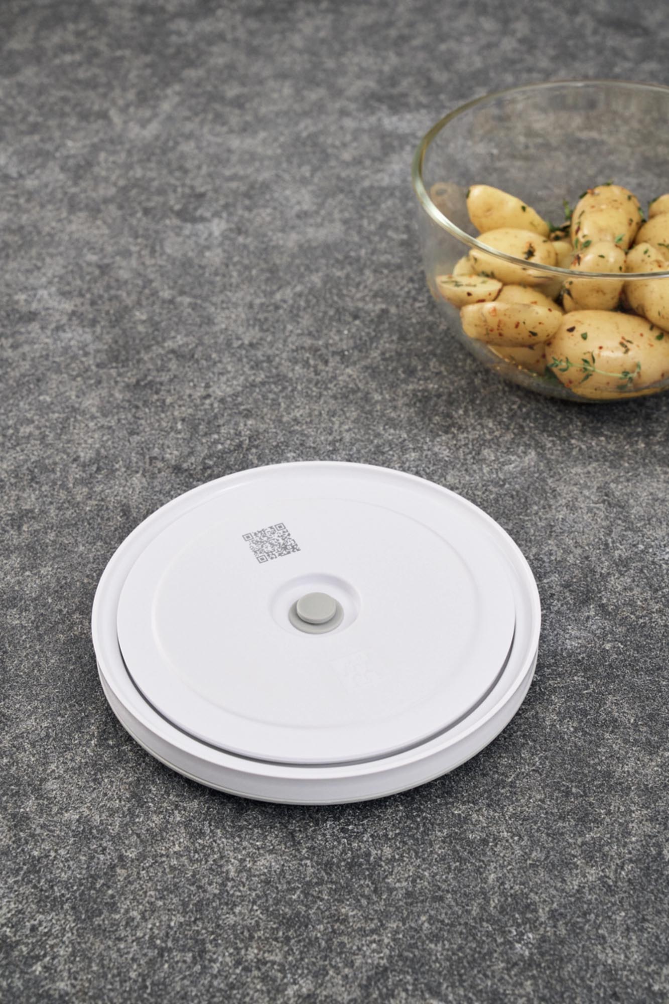 Zwilling Fresh & Save Vakuum-Schale, 18 cm, aus weißem ABS, für luftdichte Frische und längere Haltbarkeit von Lebensmitteln.