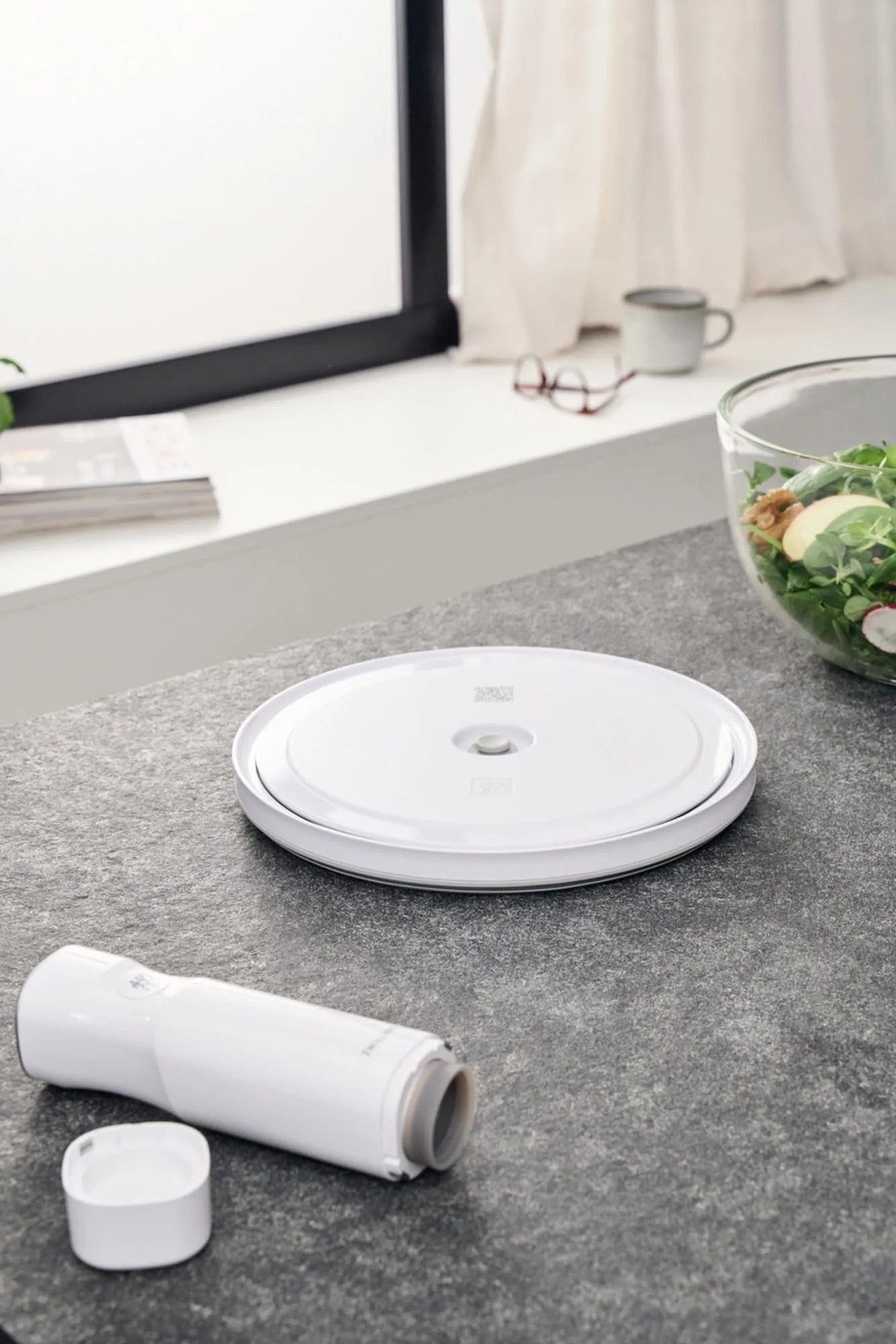 Zwilling Fresh & Save Vakuumdeckel, 24 cm, aus weißem ABS, für luftdichtes Frischhalten mit kompatiblen Behältern, langlebig und praktisch.