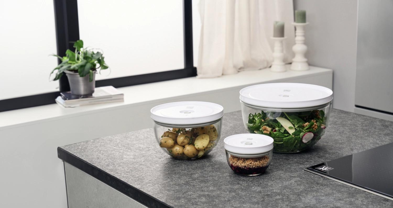 Zwilling Fresh & Save: 6-teiliges Vakuum-Glas-Schüssel-Set für frische Lebensmittelaufbewahrung und nachhaltige Küchenorganisation.