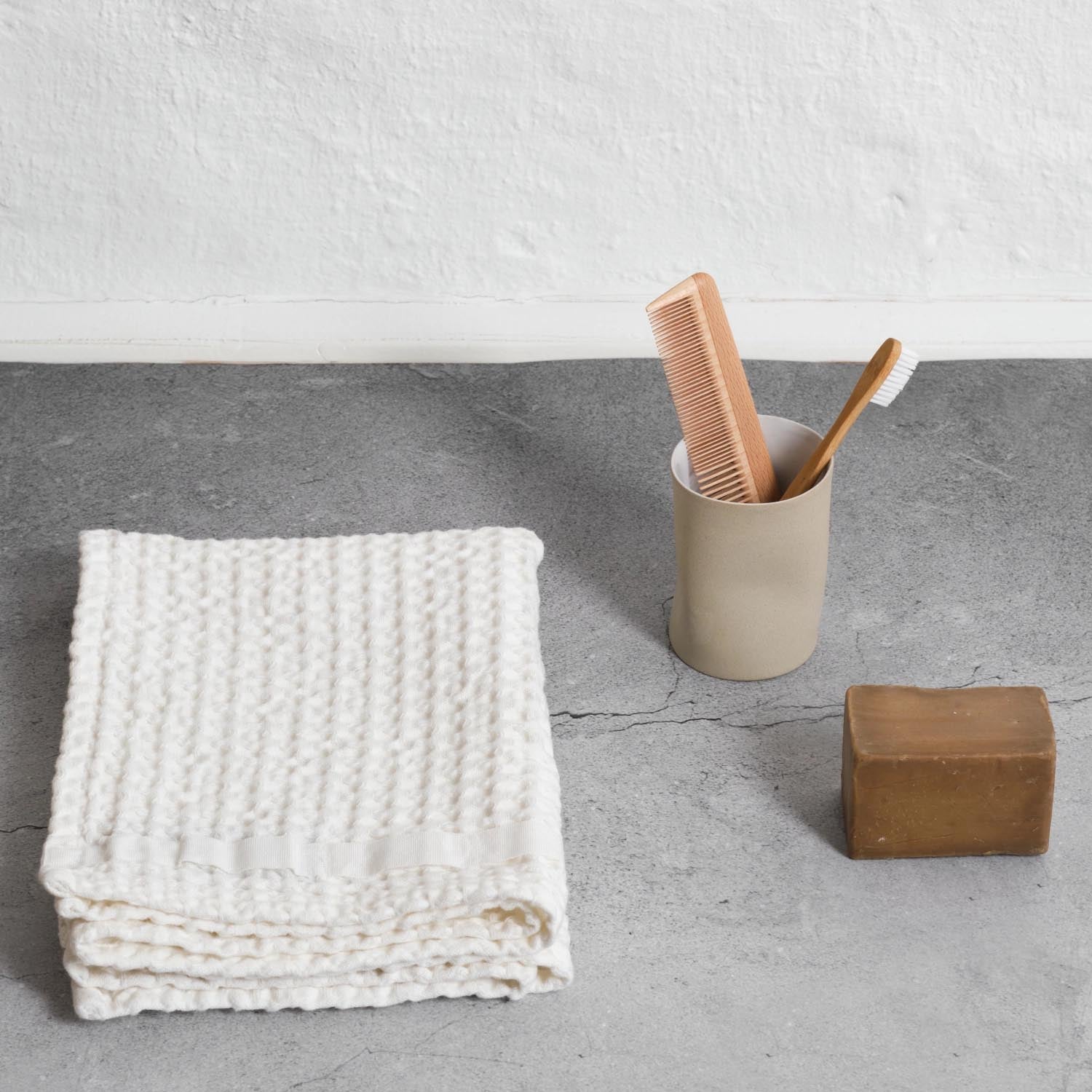 Big Waffle Handtuch 50x75cm natural white Biobaumwolle