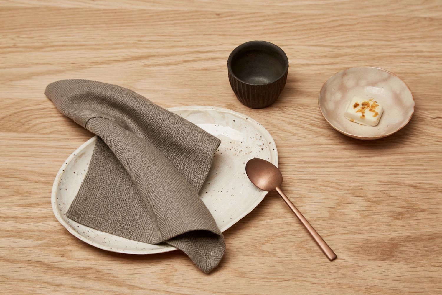 Set aus 4 Stoffservietten aus Biobaumwolle in der Farbe Clay, 20x20cm, nachhaltig und stilvoll von The Organic Company.