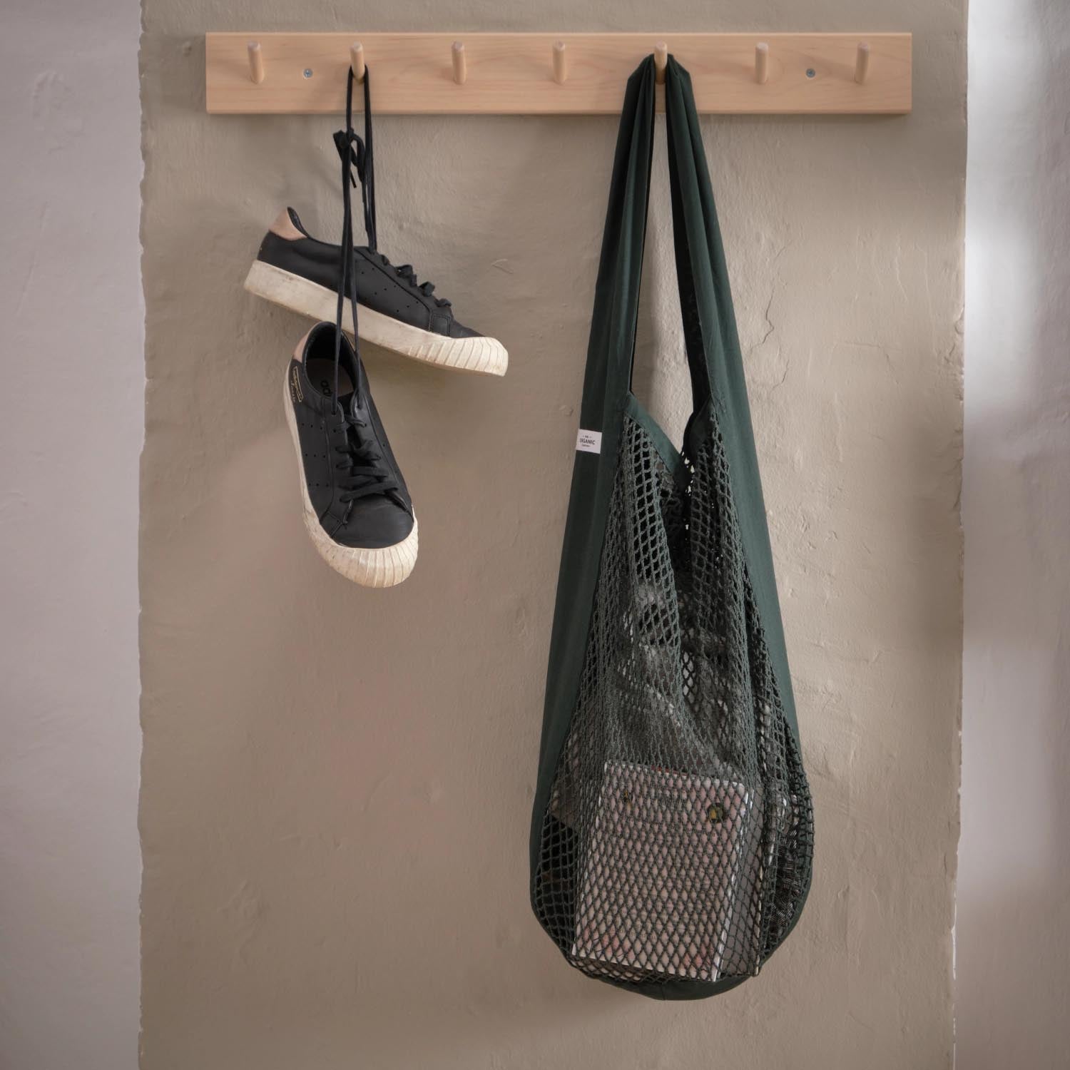 Stilvolle Netztasche aus Bio-Baumwolle in Dunkelgrün, 44x15x45cm, ideal für Einkäufe oder den Alltag, von The Organic Company.
