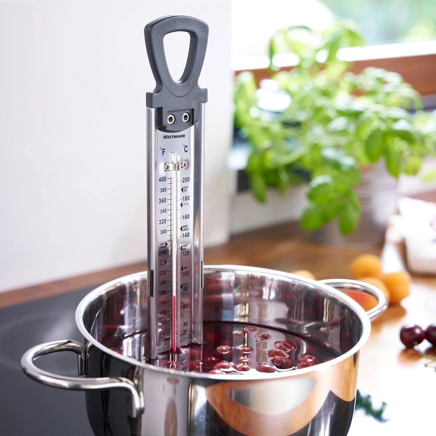 Hochwertiges Zuckerthermometer von Westmark, perfekt für präzise Temperaturkontrolle bei der Zubereitung von Süßspeisen.