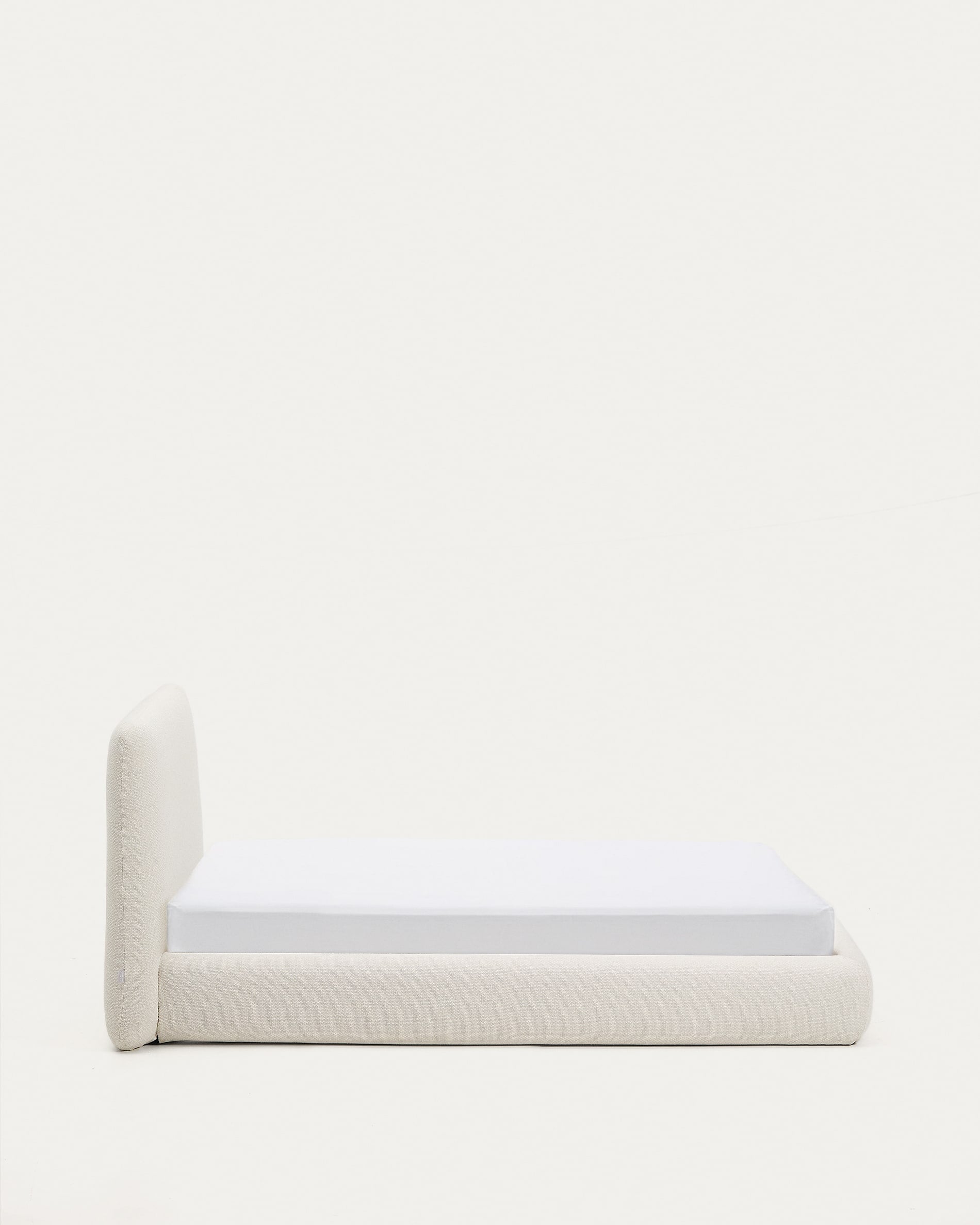 Abziehbares Bett Martina mit ecrufarbener Chenille für Matratzengröße 90 x 200 cm in  präsentiert im Onlineshop von KAQTU Design AG. Bett ist von Kave Home