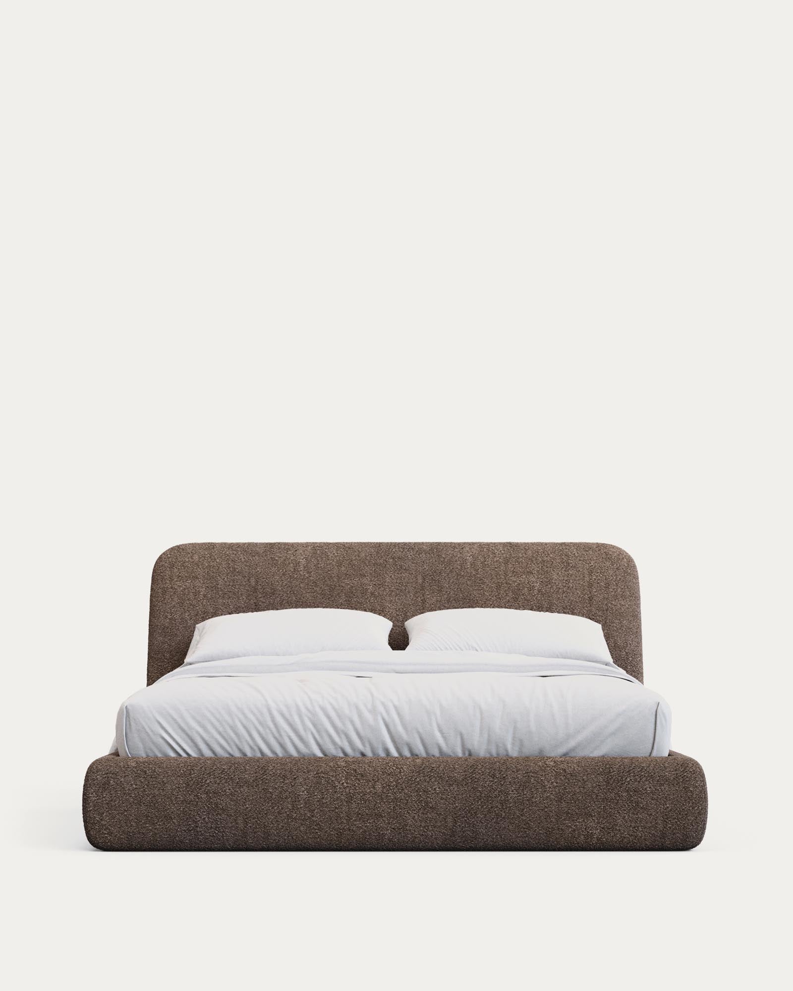 Abziehbares Bett Martina mit braunem Lammfellimitat für Matratzengrösse 160 x 200 cm, FSC Mix Credit in Dunkelgrün präsentiert im Onlineshop von KAQTU Design AG. Bett ist von Kave Home