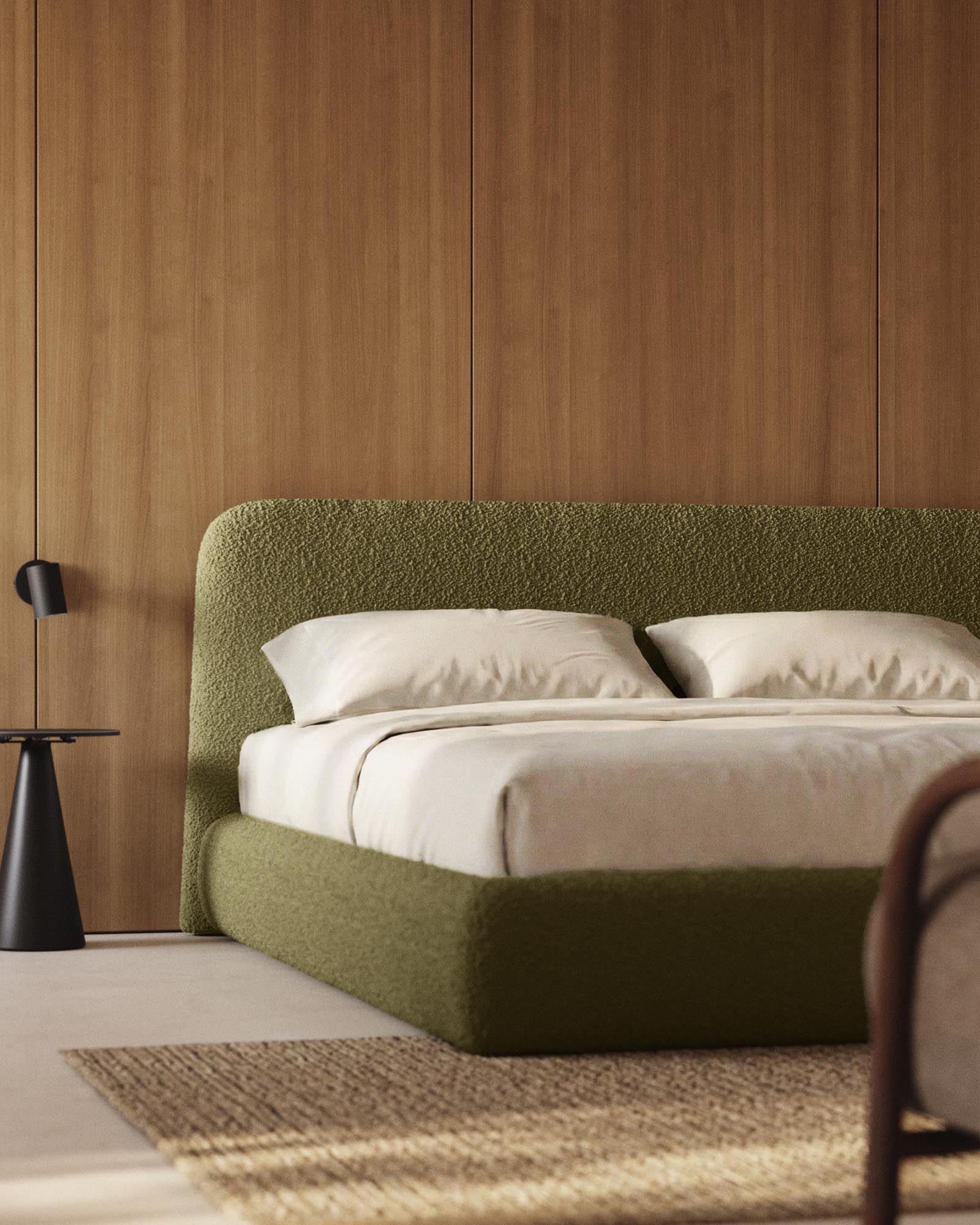Elegantes abziehbares Bett Martina in dunkelgrünem Lammfellimitat, ideal für Matratzengröße 180 x 200 cm, stilvoll und nachhaltig.