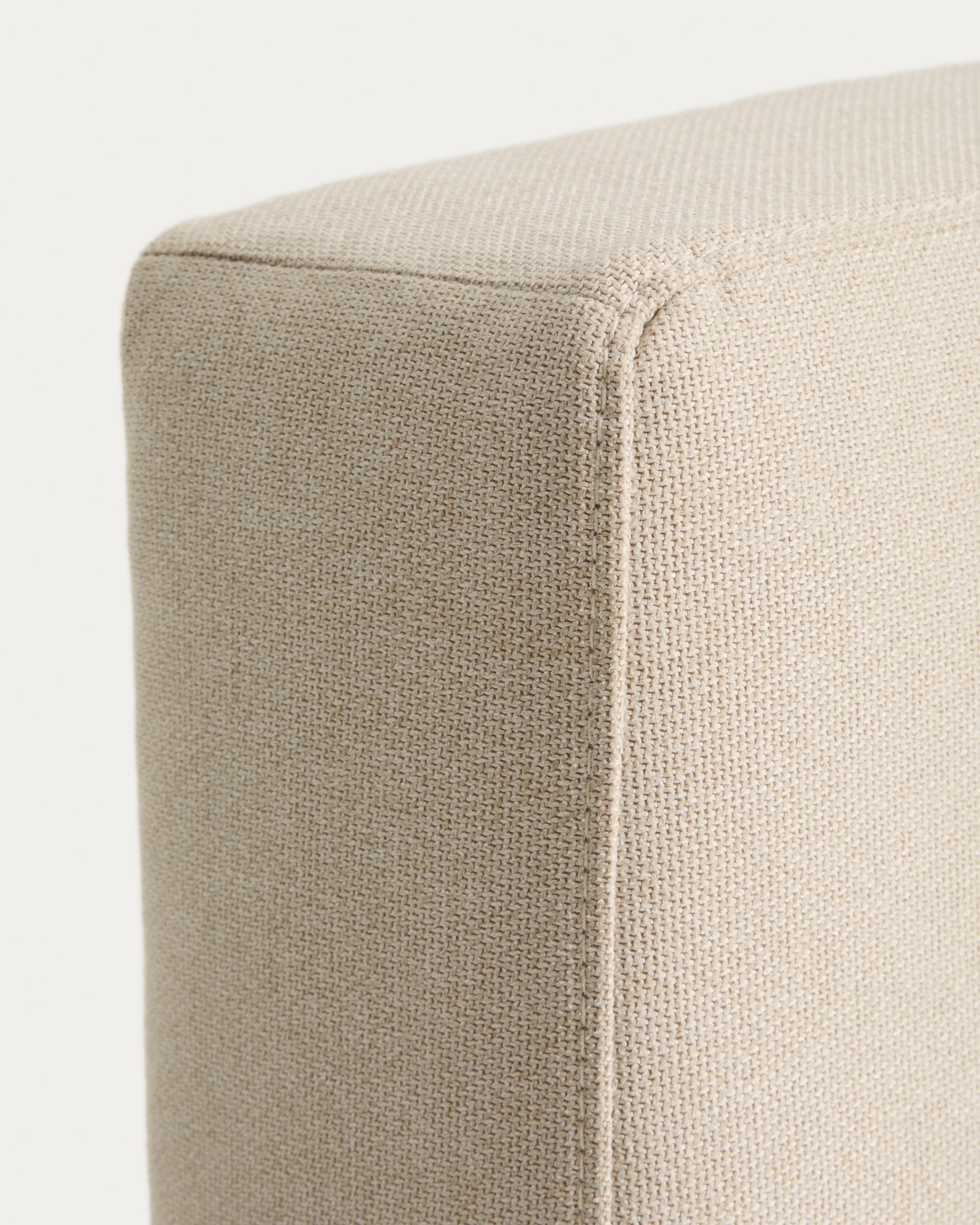 Abziehbares Kopfteil Blok in Ecru für Betten bis 90 cm in Ecru präsentiert im Onlineshop von KAQTU Design AG. Kopfteile ist von Kave Home