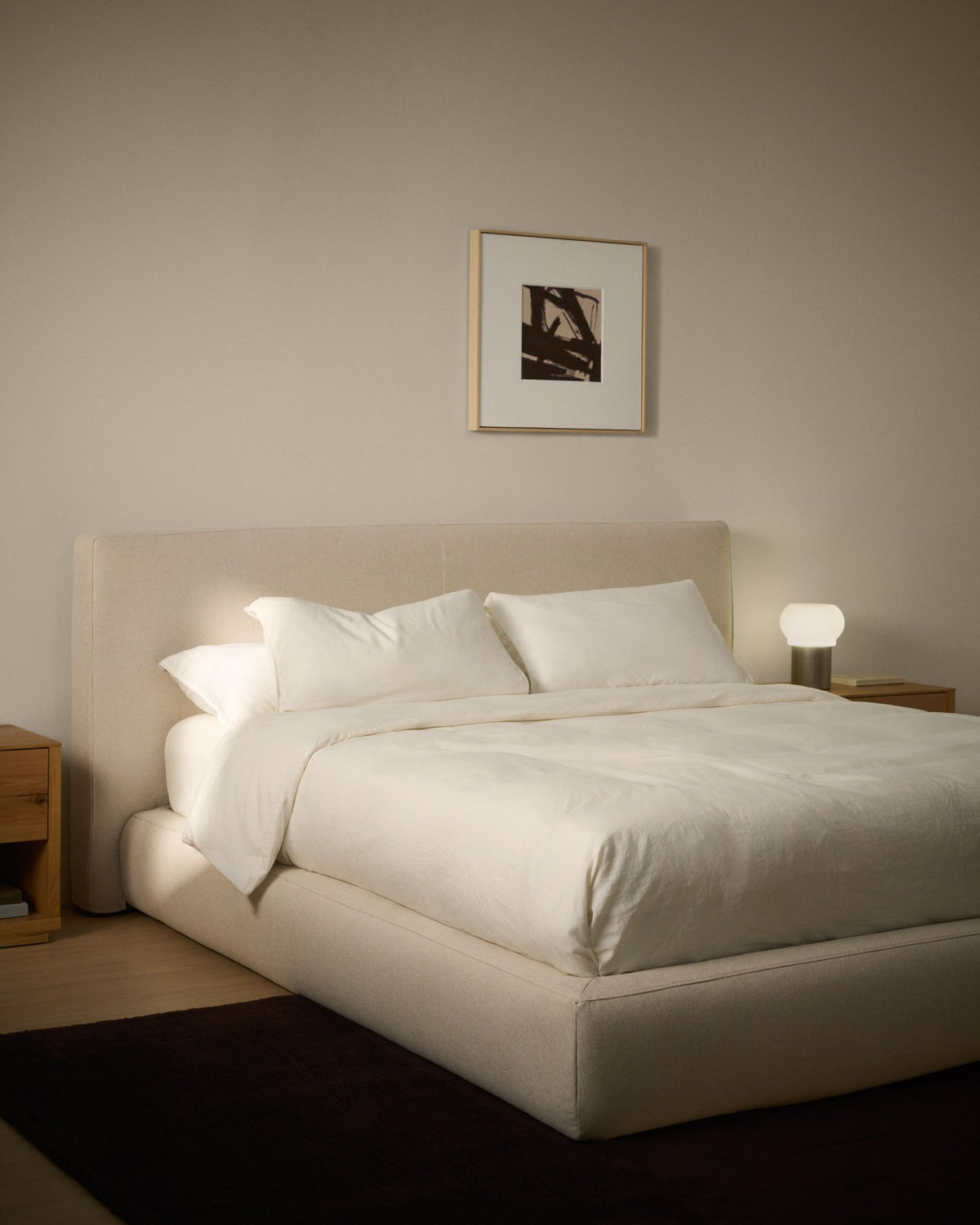 Abziehbares Bett Blok in Écru mit aufklappbarem Bettkasten, Rahmen aus MDF, Spanplatte und Holz, für Matratzengrösse 180 x 200 cm