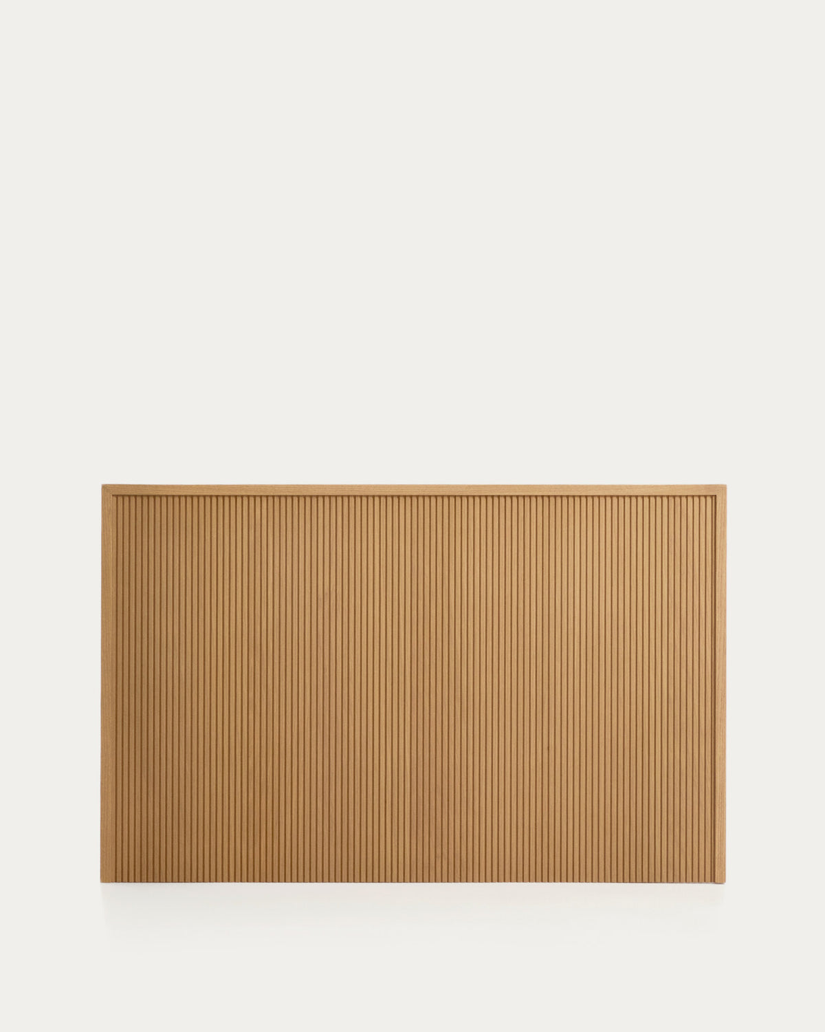 Bettkopfteil Helvine aus Eichenfurnier für Betten bis zu 90 cm, FSC 100 % in Natur präsentiert im Onlineshop von KAQTU Design AG. Kopfteile ist von Kave Home