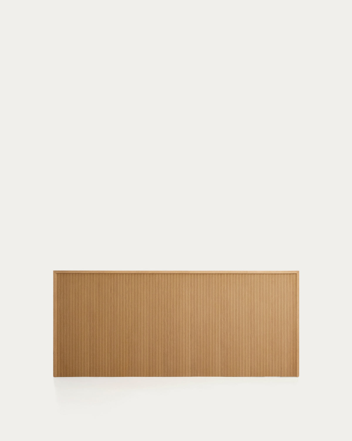 Bettkopfteil Helvine aus Eichenfurnier für Betten bis zu 160 cm, FSC 100 % in Natur präsentiert im Onlineshop von KAQTU Design AG. Kopfteile ist von Kave Home
