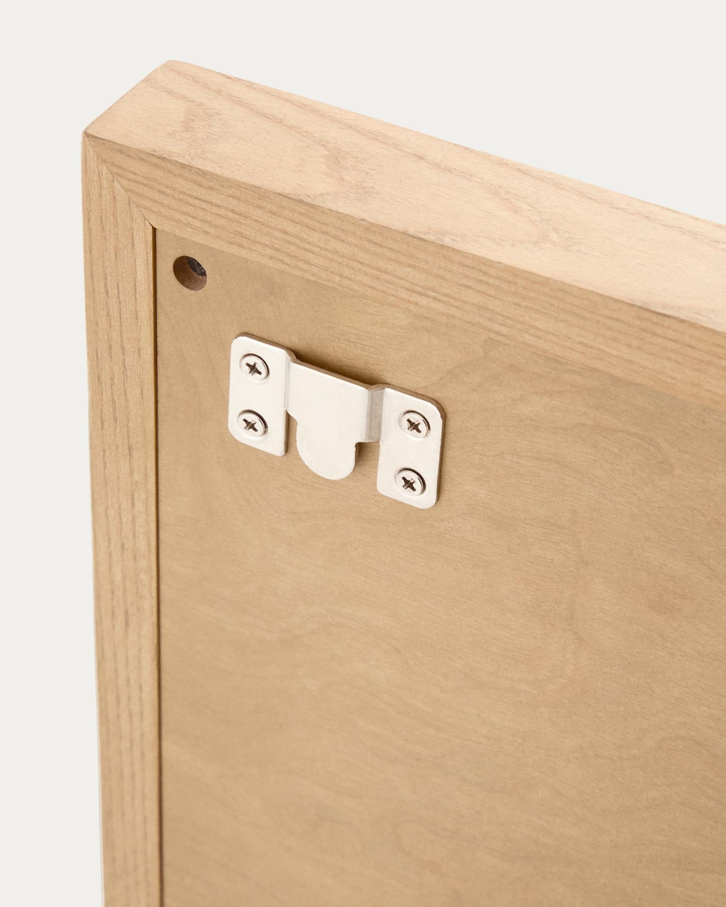 Bettkopfteil Helvine aus Eichenfurnier für Betten bis zu 160 cm, FSC 100 % in Natur präsentiert im Onlineshop von KAQTU Design AG. Kopfteile ist von Kave Home