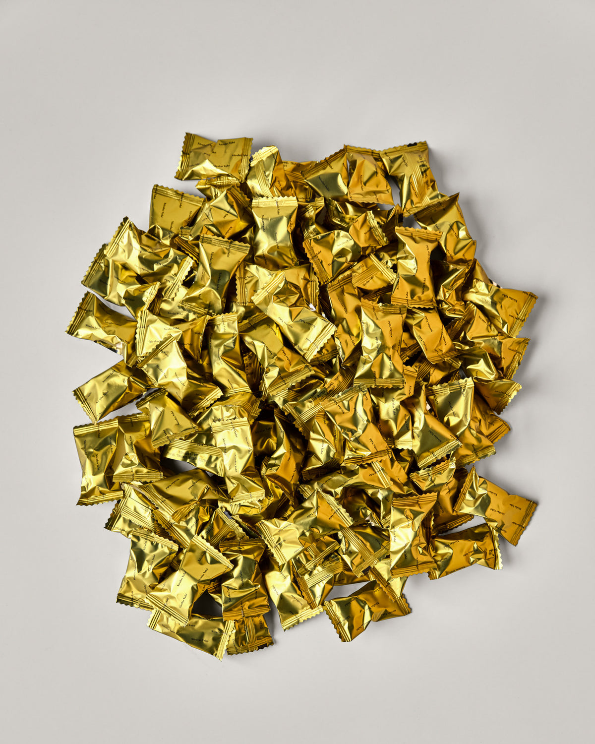 Schokotrüffels - Karamell& Crunch, 3 kg. in  präsentiert im Onlineshop von KAQTU Design AG. Lebensmittel ist von Nicolas Vahé