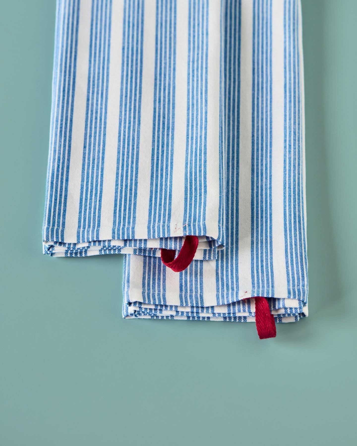 Geschirrhandtücher, NVChef, Blau;Weiß in Blau, Weiß präsentiert im Onlineshop von KAQTU Design AG. Küchentuch ist von Nicolas Vahé
