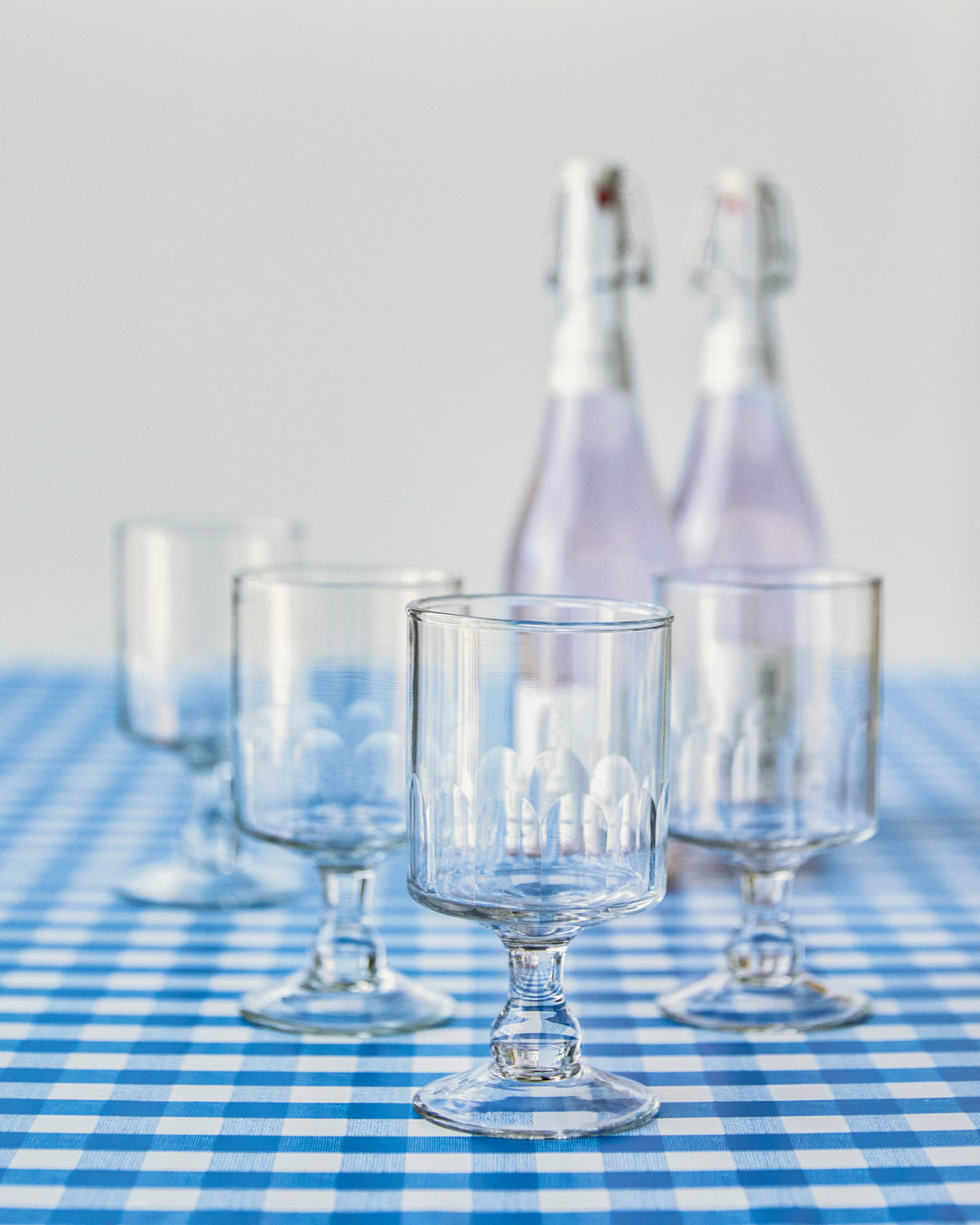Weinglas, NVBistro, Klar in Klar präsentiert im Onlineshop von KAQTU Design AG. Universal Weingläser ist von Nicolas Vahé