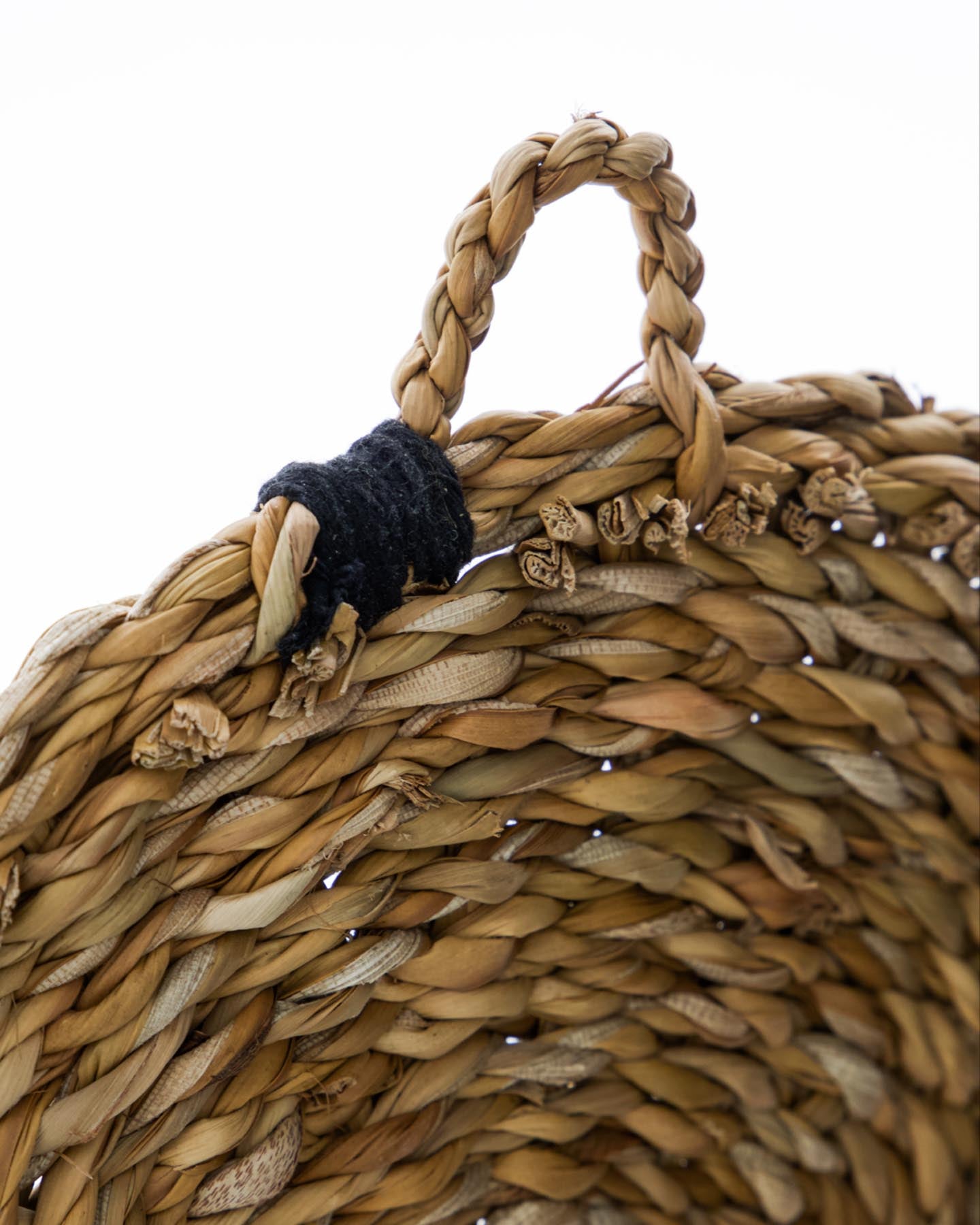 Tischset, NVNaba, Natur in Natur präsentiert im Onlineshop von KAQTU Design AG. Schneidbrett ist von Nicolas Vahé
