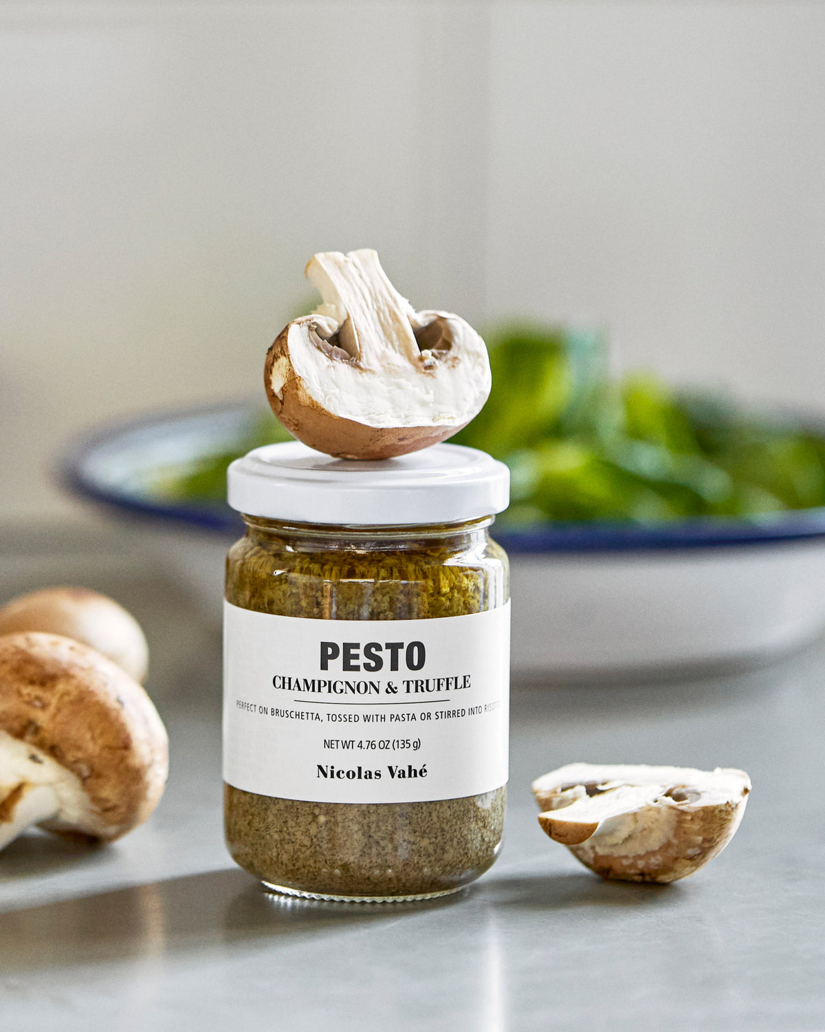 Pesto, Champignon & Trüffel, 135 g in  präsentiert im Onlineshop von KAQTU Design AG. Lebensmittel ist von Nicolas Vahé