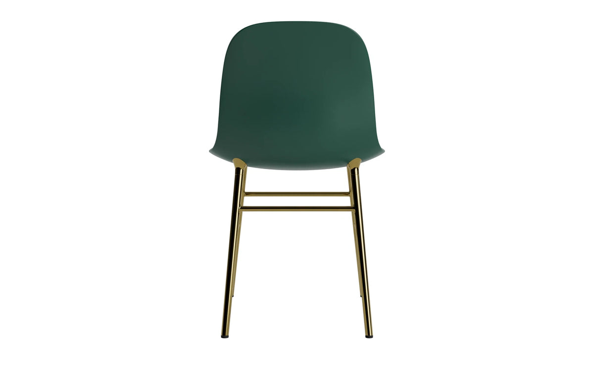 Form Stuhl in Grün präsentiert im Onlineshop von KAQTU Design AG. Stuhl ist von Normann Copenhagen
