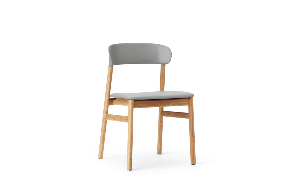 Herit Stuhl in  präsentiert im Onlineshop von KAQTU Design AG. Stuhl ist von Normann Copenhagen