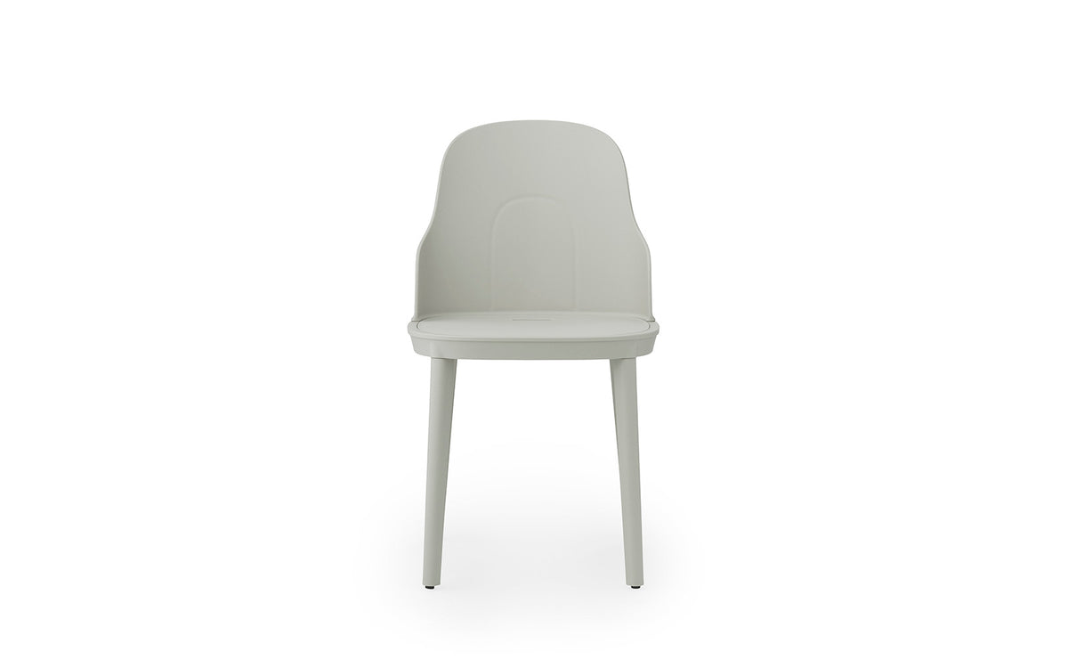 Allez Stuhl in Warmes grau präsentiert im Onlineshop von KAQTU Design AG. Stuhl ist von Normann Copenhagen