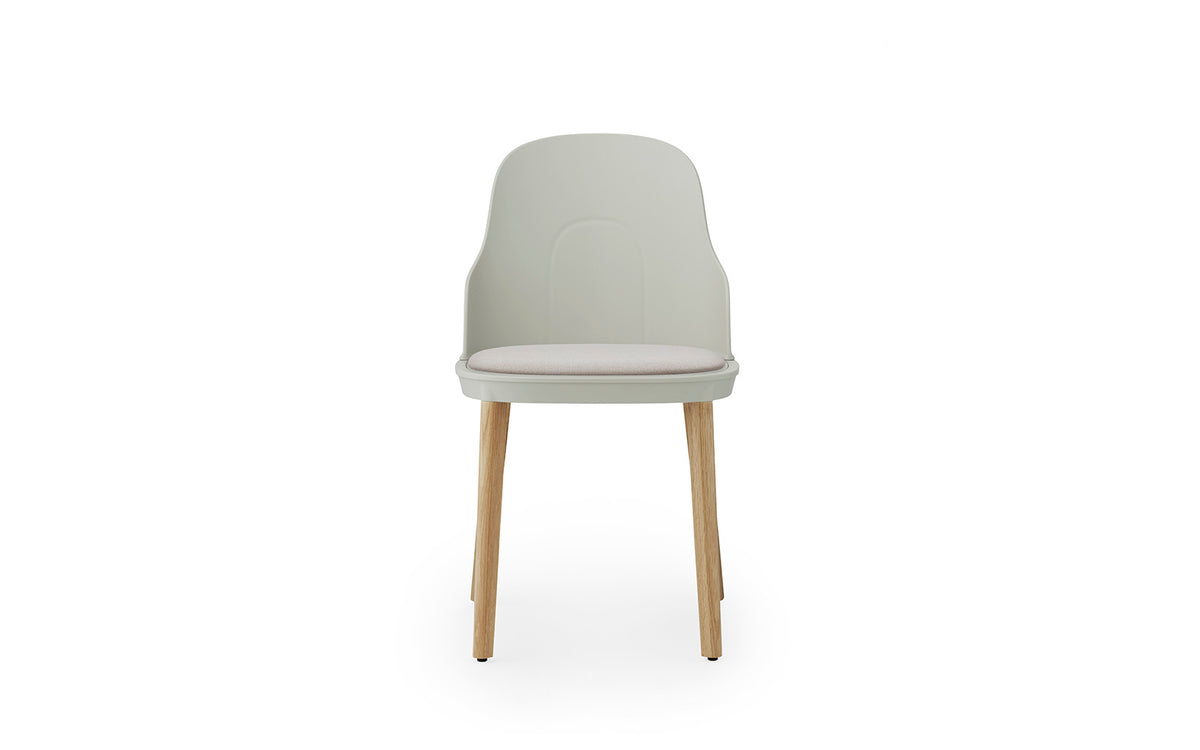 Allez Stuhl in Warmes grau präsentiert im Onlineshop von KAQTU Design AG. Stuhl ist von Normann Copenhagen