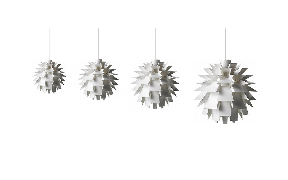 Norm 69 Lampe XGross in White präsentiert im Onlineshop von KAQTU Design AG. Pendelleuchte ist von Normann Copenhagen