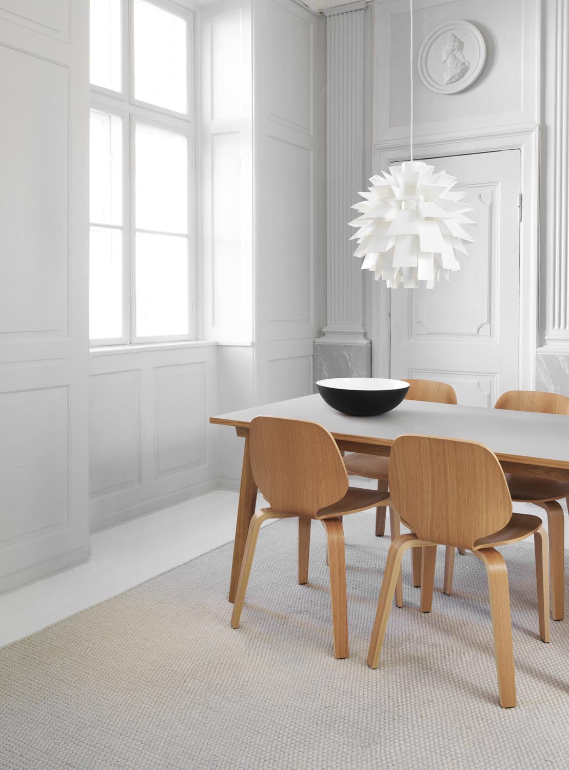 Norm 69 Lampe XGross in  präsentiert im Onlineshop von KAQTU Design AG. Pendelleuchte ist von Normann Copenhagen