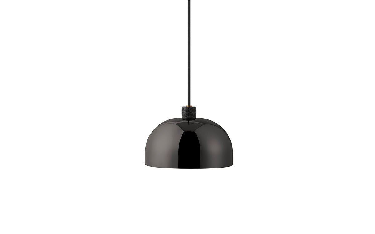 Grant Pendellampe Ø23 EU in Schwarz präsentiert im Onlineshop von KAQTU Design AG. Pendelleuchte ist von Normann Copenhagen