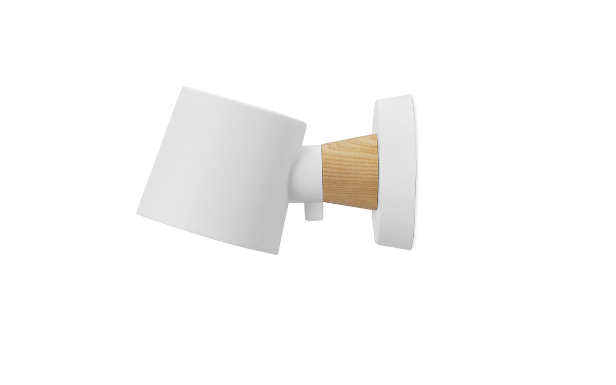 Rise Wandleuchte, Hardwired, EU weiss in Weiss präsentiert im Onlineshop von KAQTU Design AG. Wandleuchte ist von Normann Copenhagen