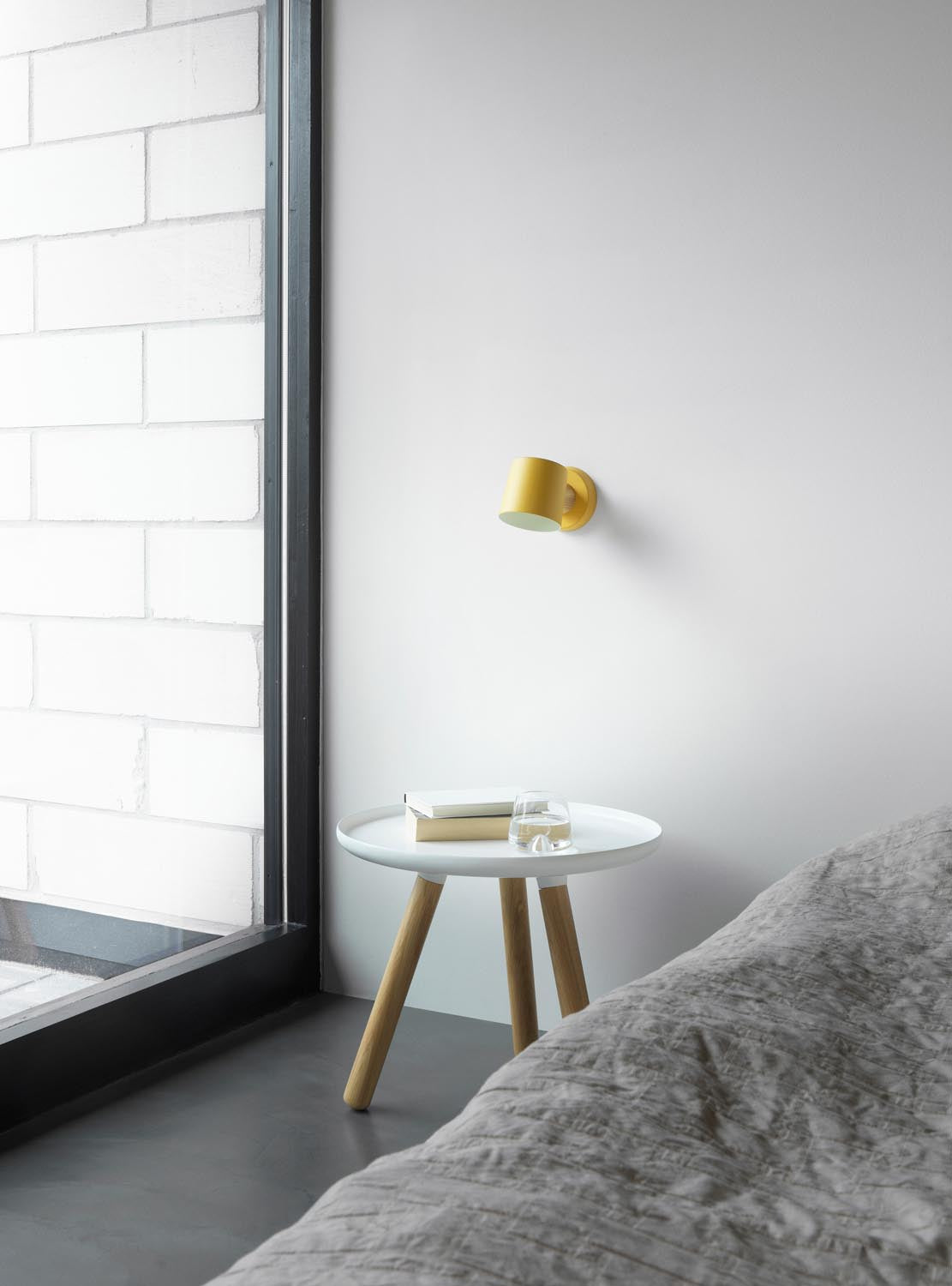 Rise Wandleuchte, Hardwired, EU gelb in  präsentiert im Onlineshop von KAQTU Design AG. Wandleuchte ist von Normann Copenhagen
